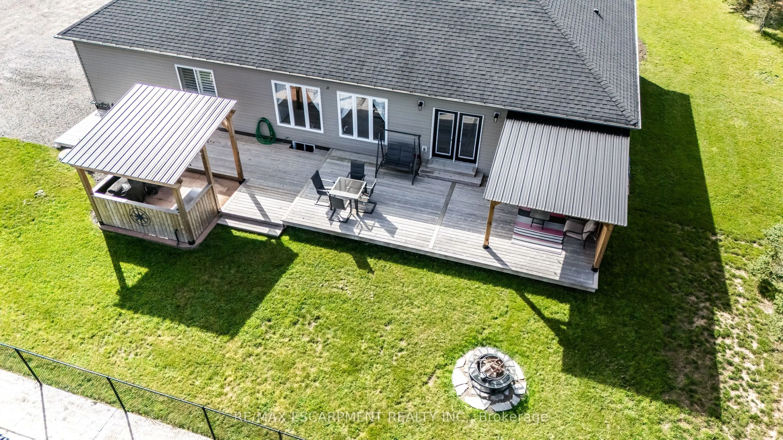 849 River Road