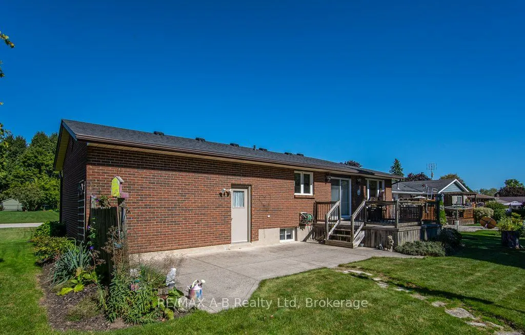 25 Baechler Avenue