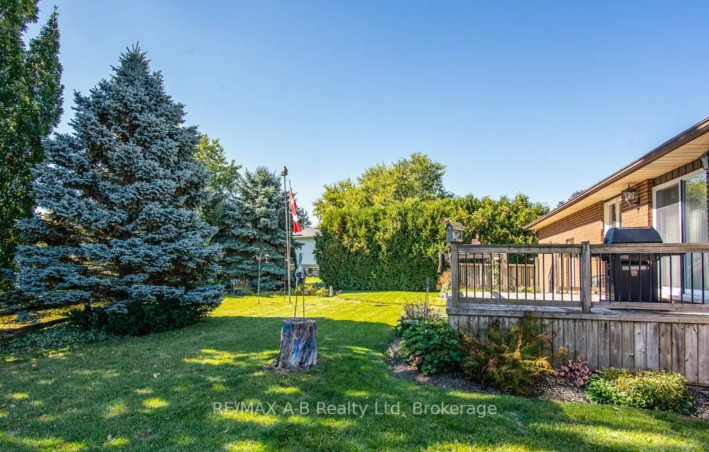25 Baechler Avenue