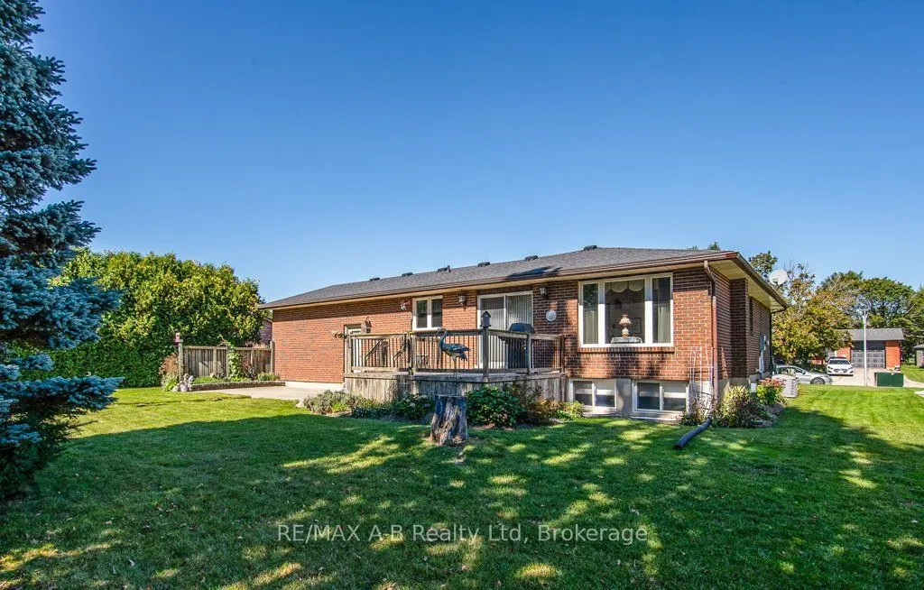 25 Baechler Avenue