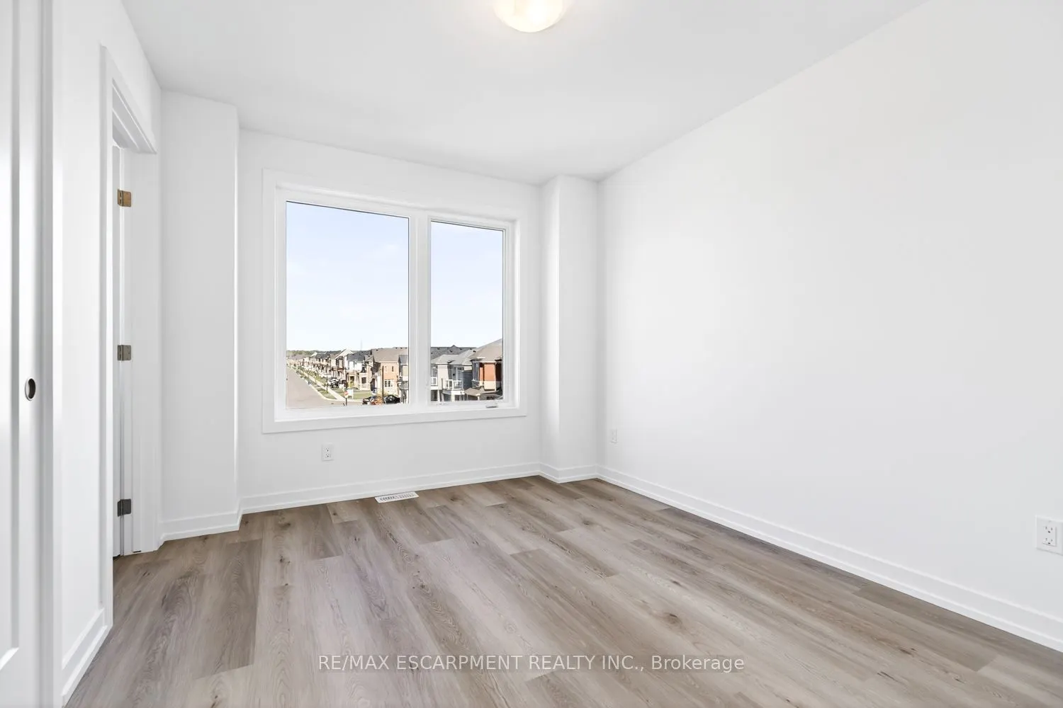 70 Kenesky Drive, #33