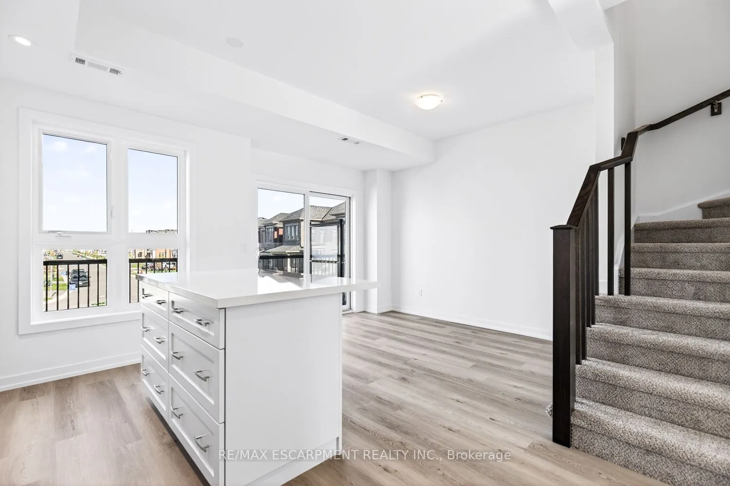 70 Kenesky Drive, #33