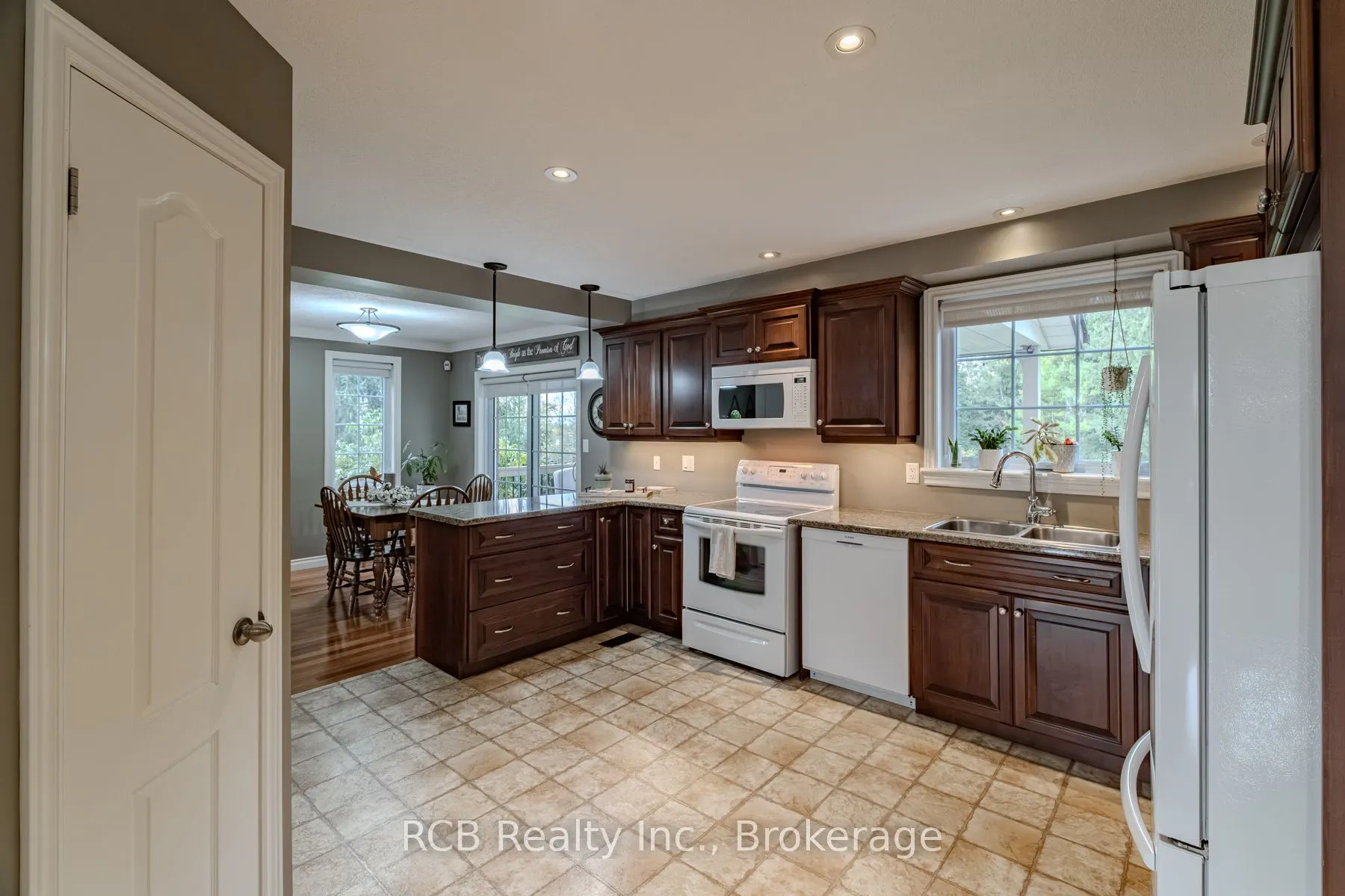 2139 Foreman Road