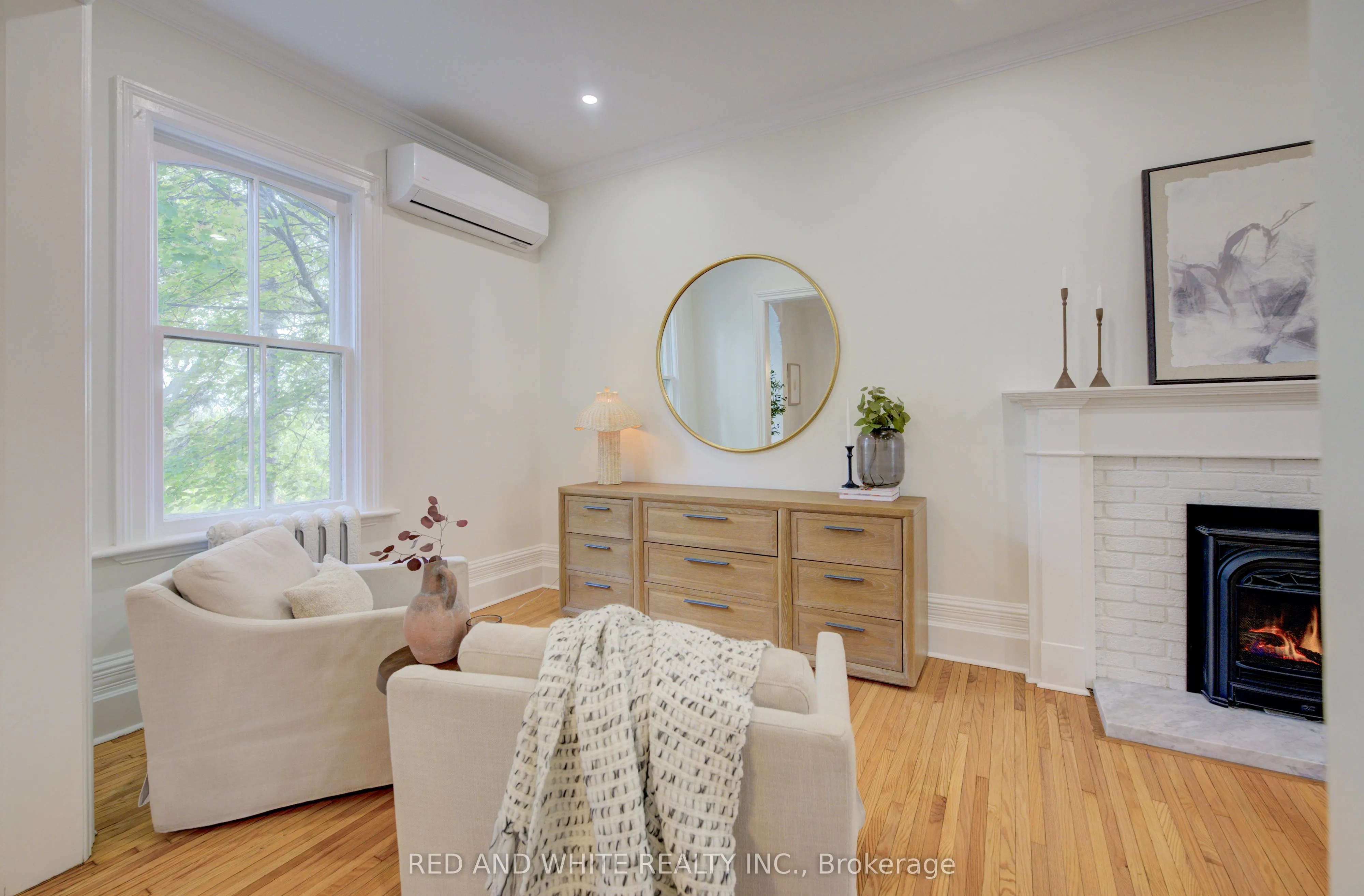 15 Kay Street