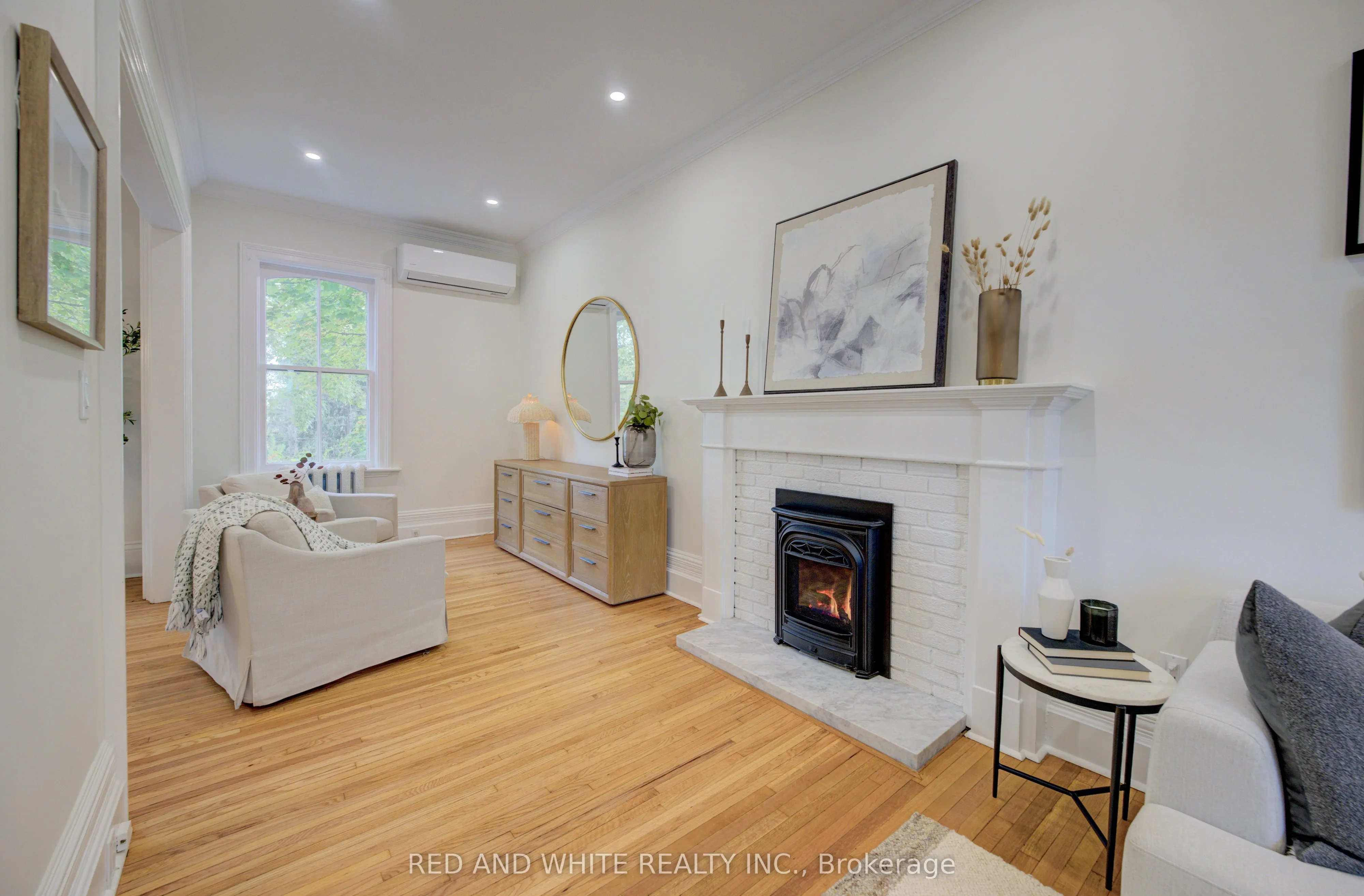 15 Kay Street