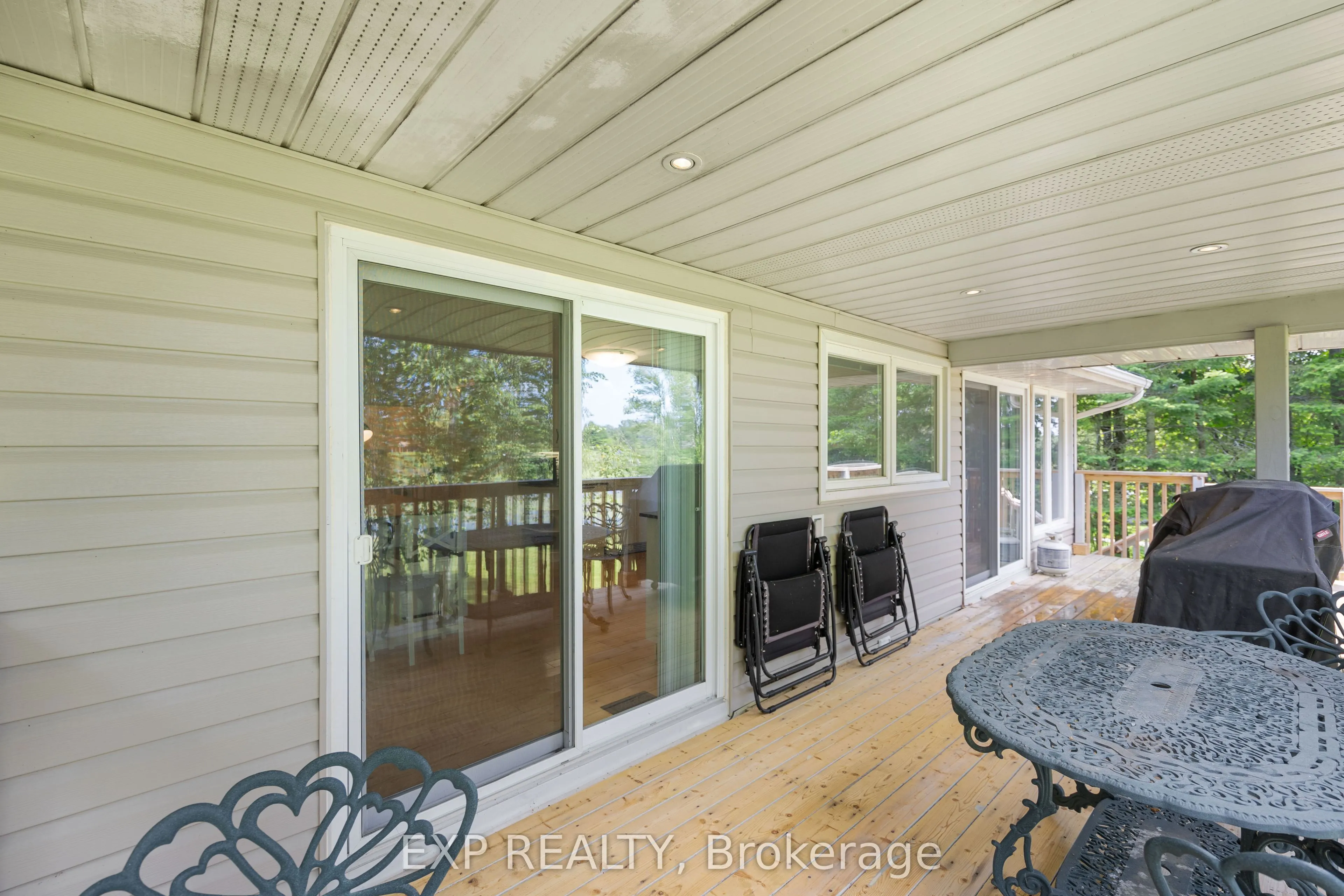 568 MALLARD Circle