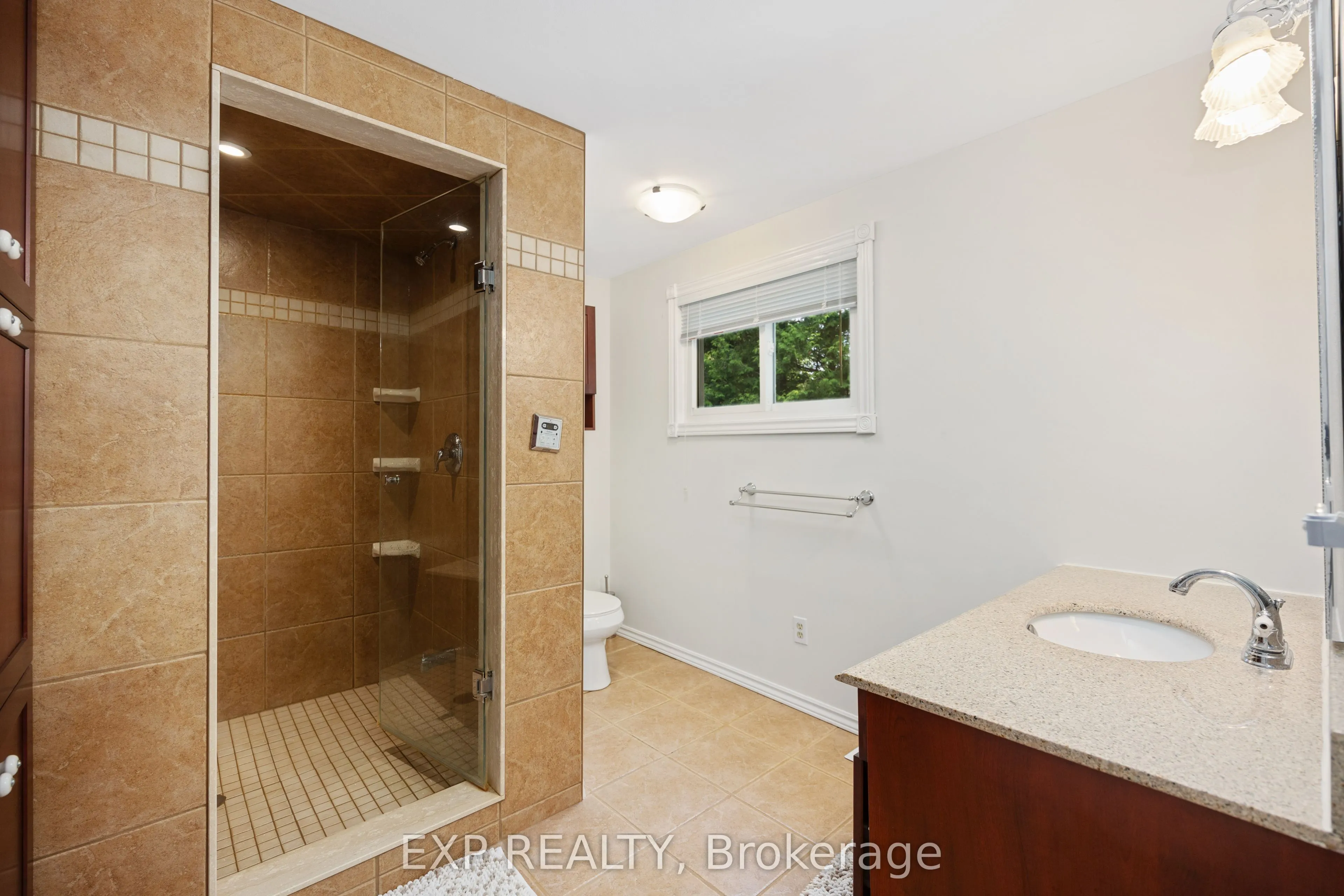 568 MALLARD Circle