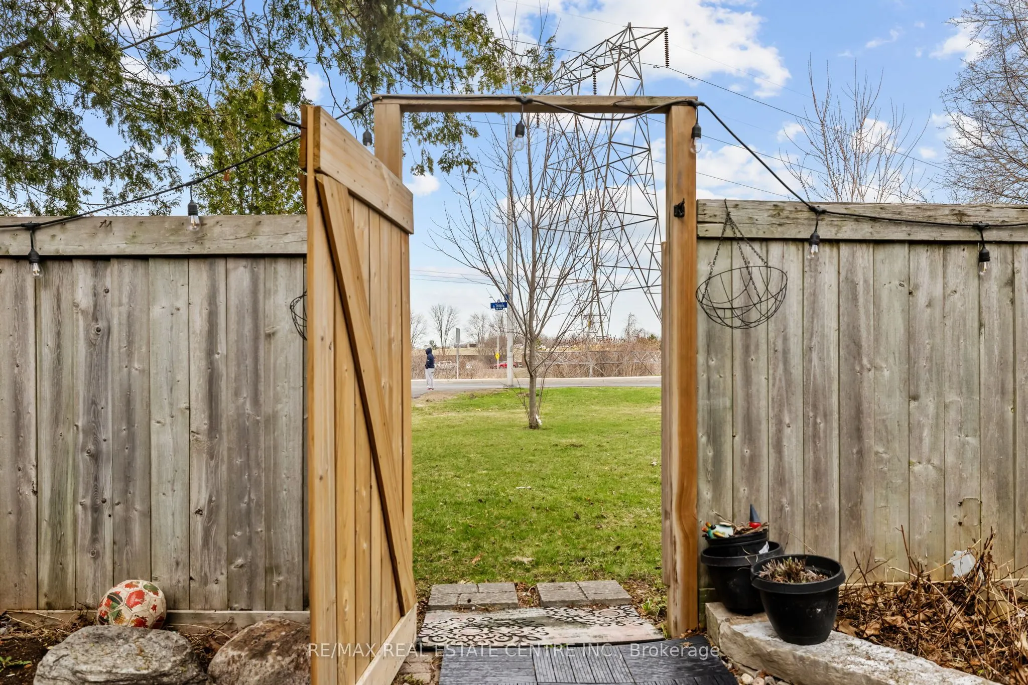 35 Jackson Court, #-