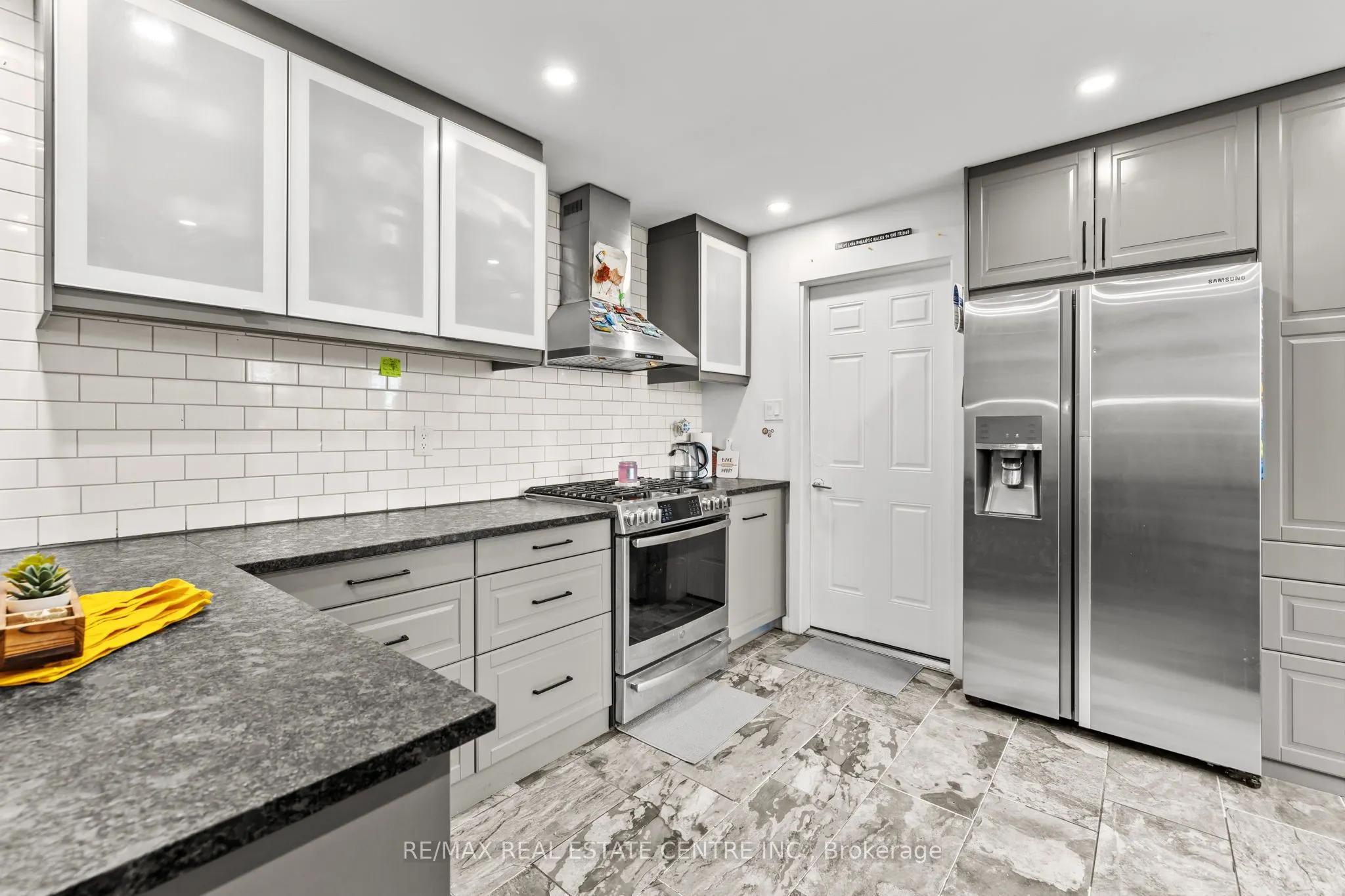 35 Jackson Court, #-