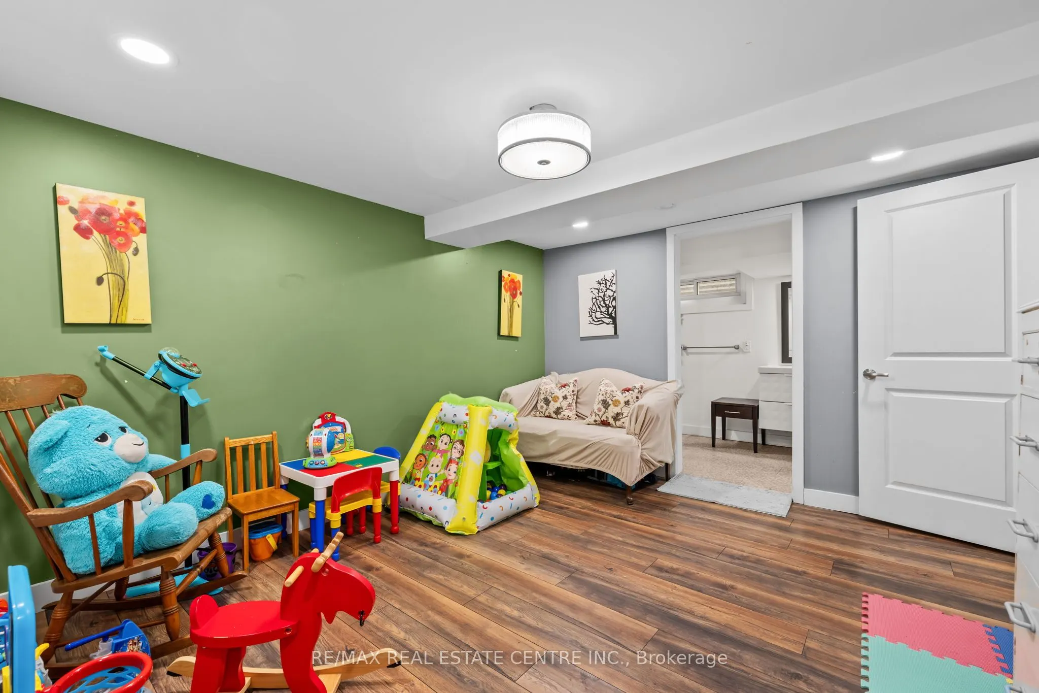 35 Jackson Court, #-