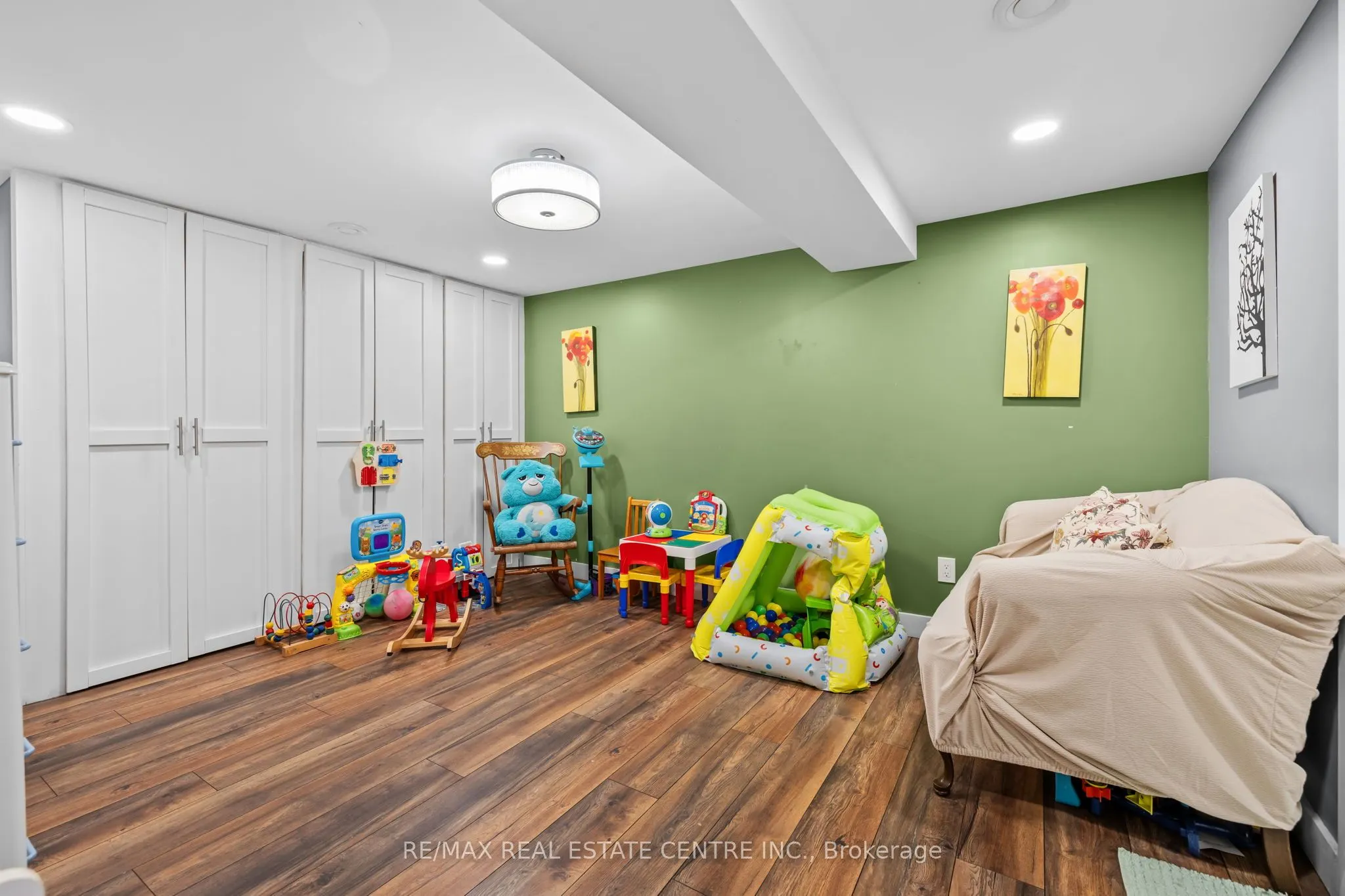 35 Jackson Court, #-