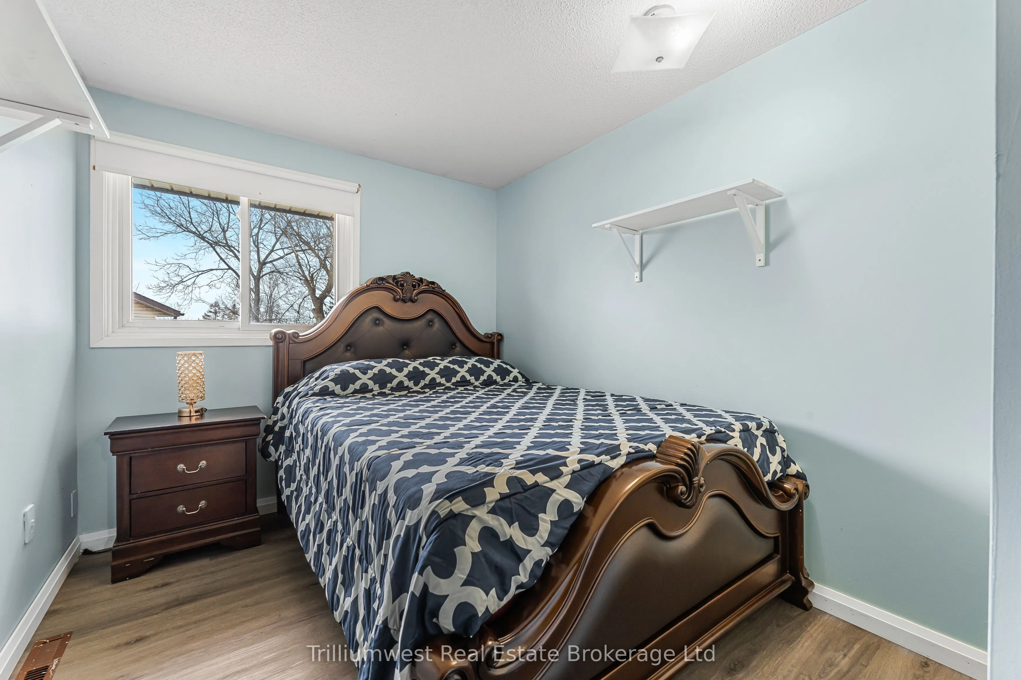 5982 Dunn Street, #8