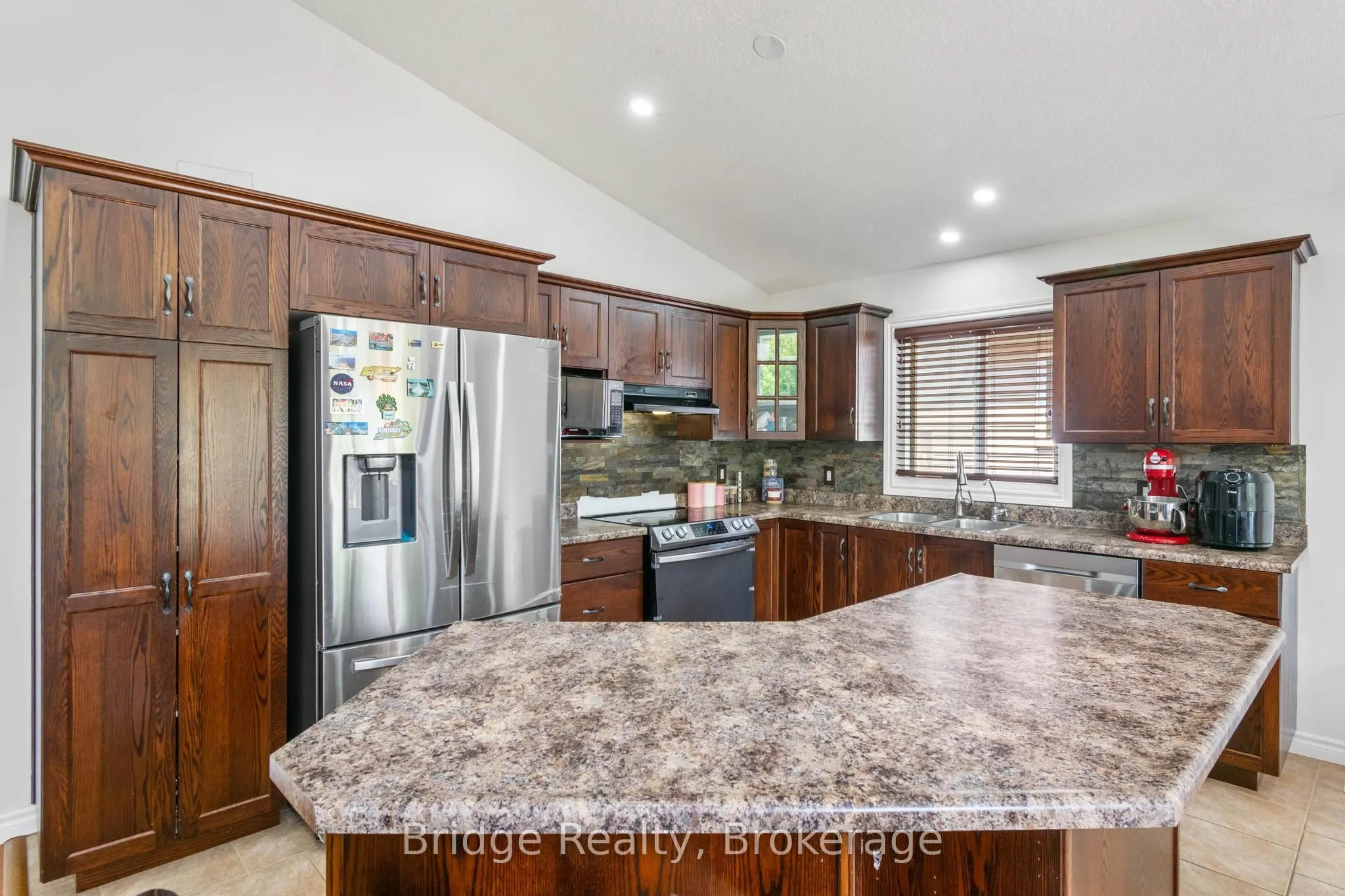 451 FAIRWAY Road