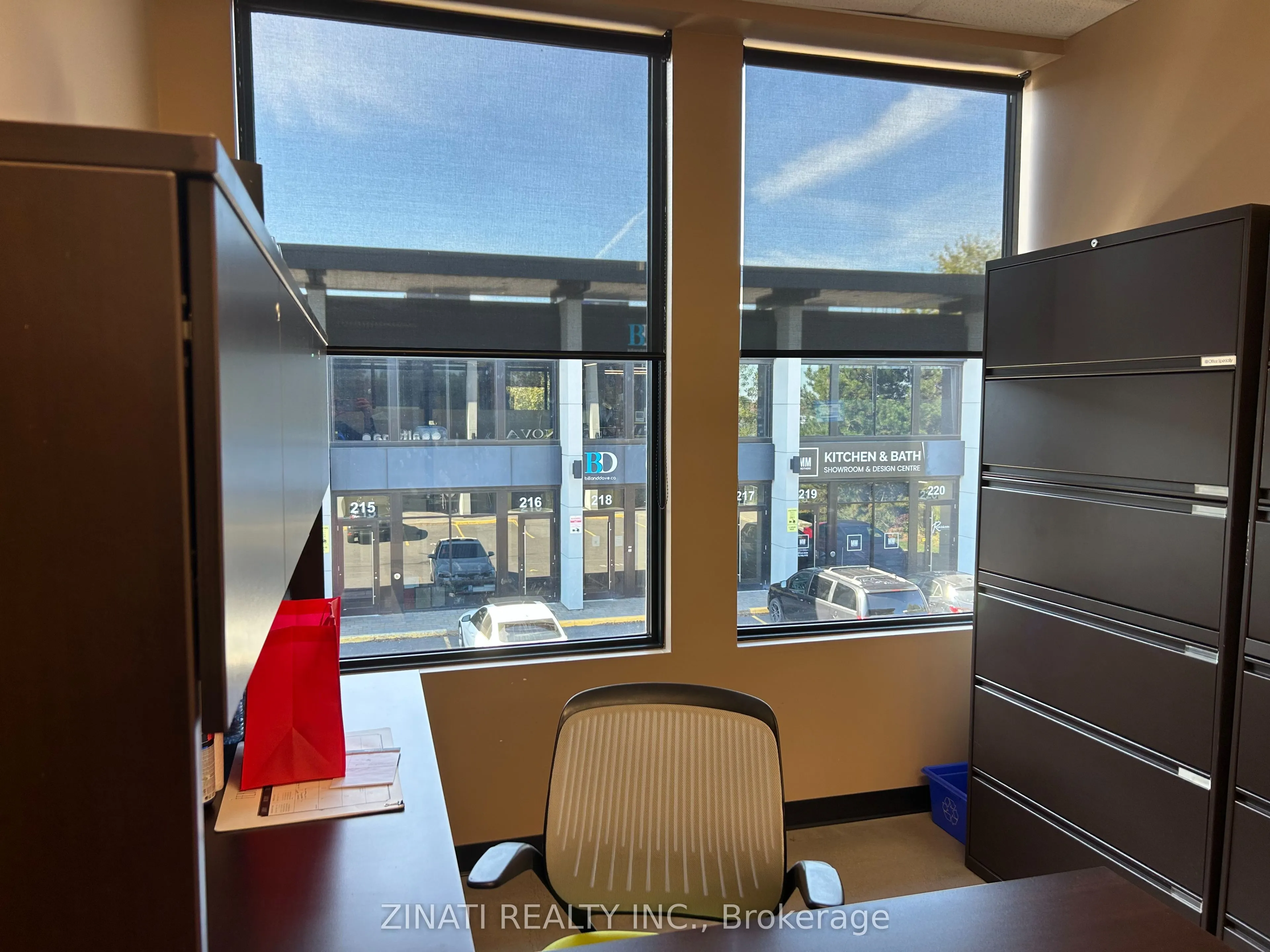 2310 St. Laurent Boulevard, #316-320