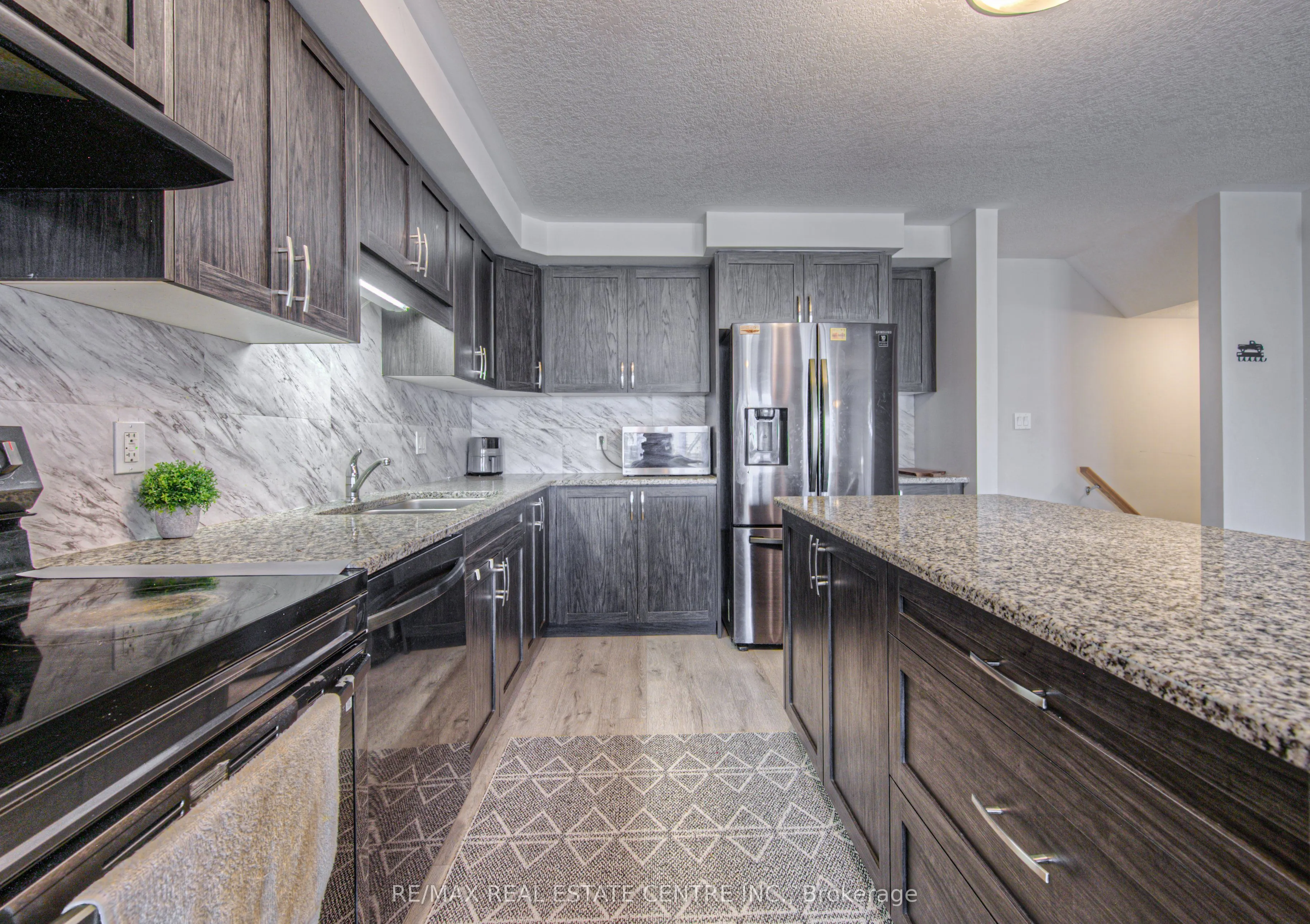 23 Valencia Avenue E, #119