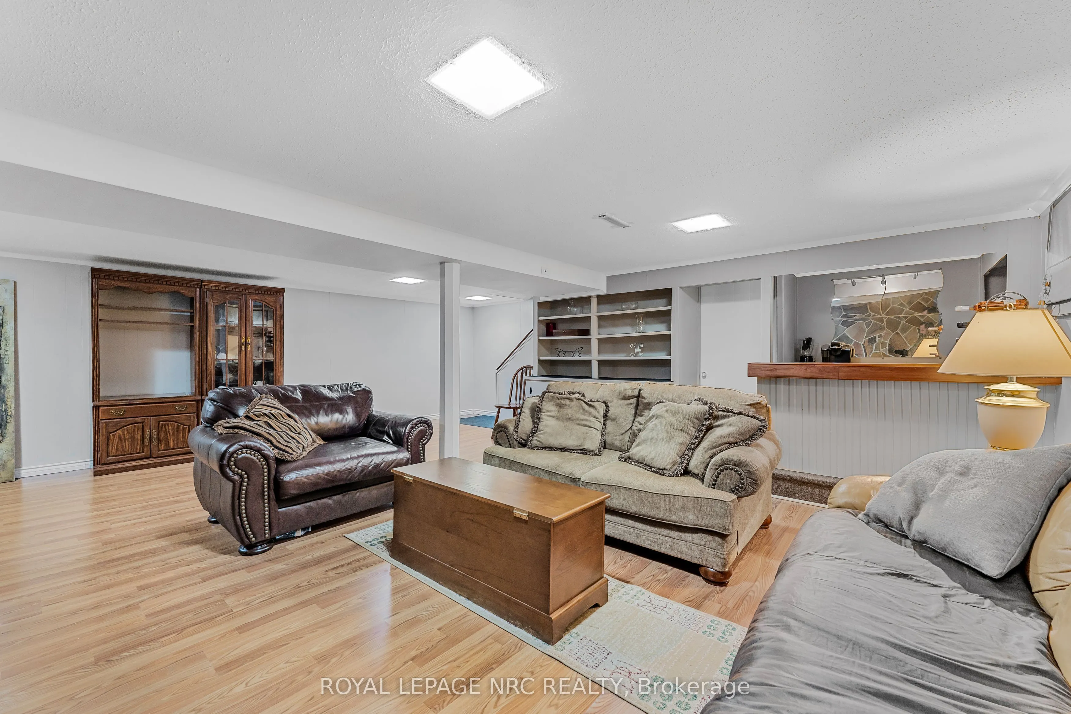 6 Maplewood Drive