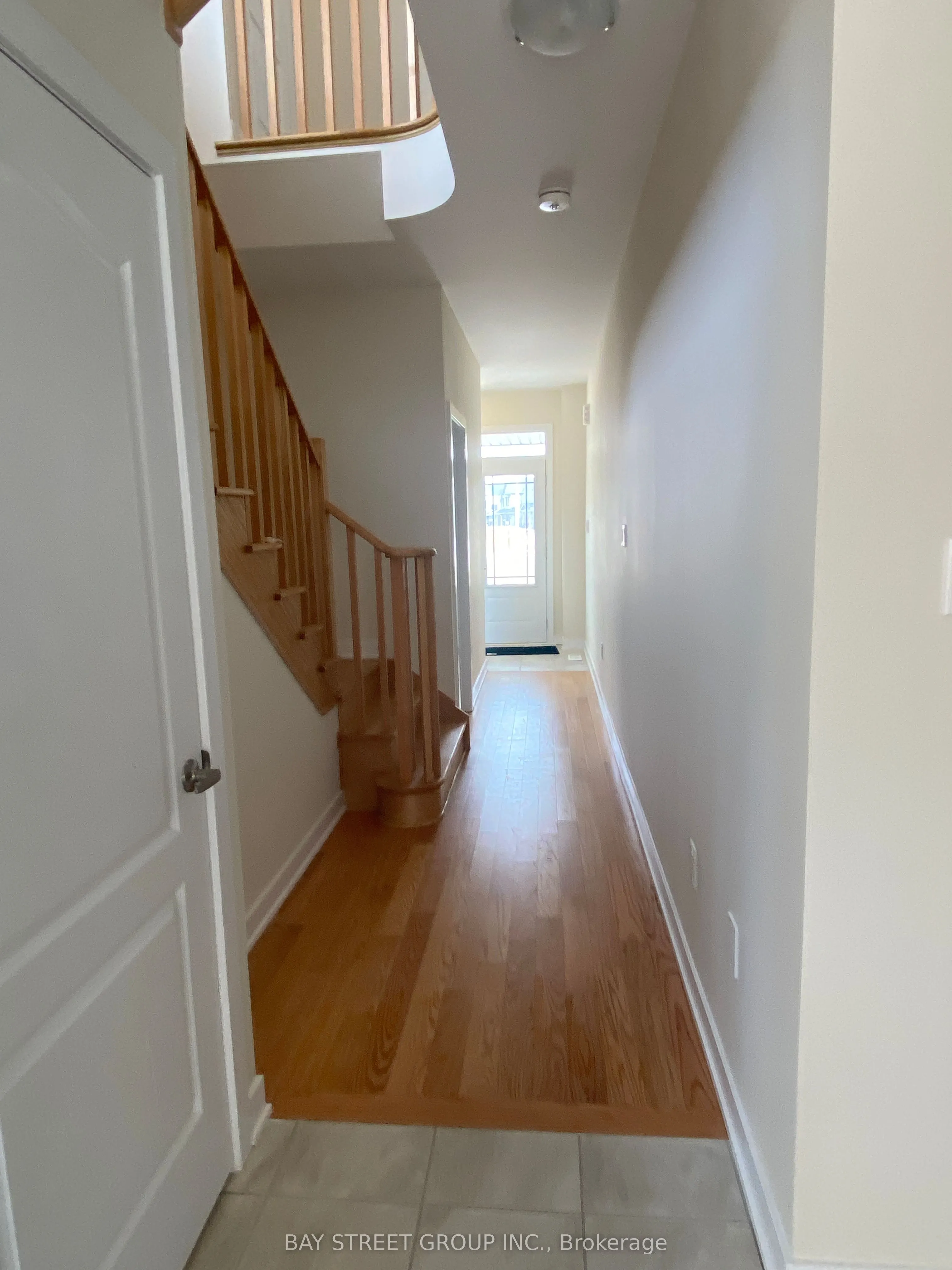 215 Aviron Crescent