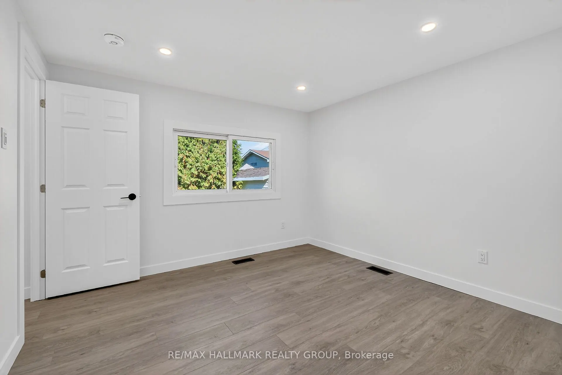 3535 St. Joseph Boulevard, #68
