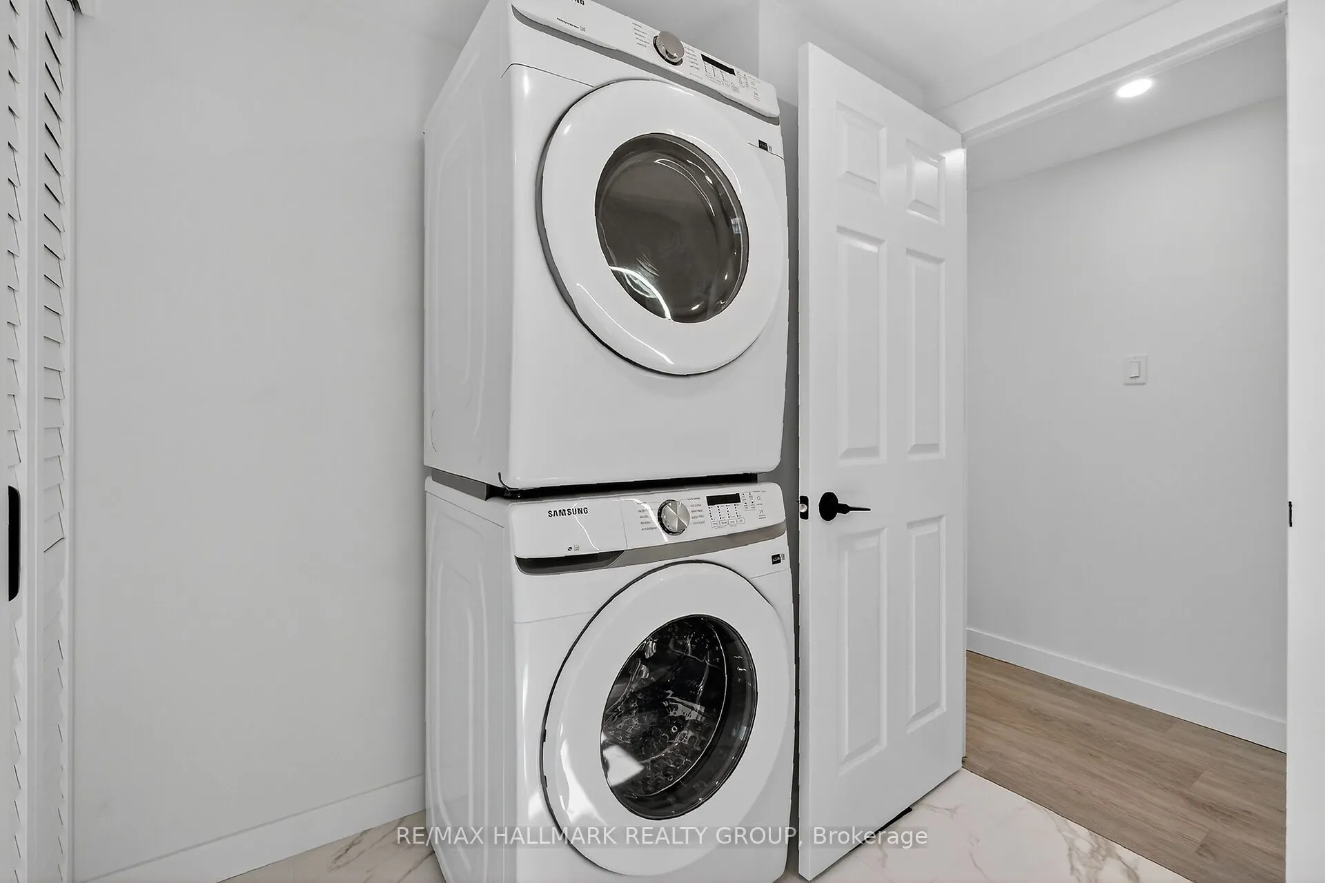 3535 St. Joseph Boulevard, #68