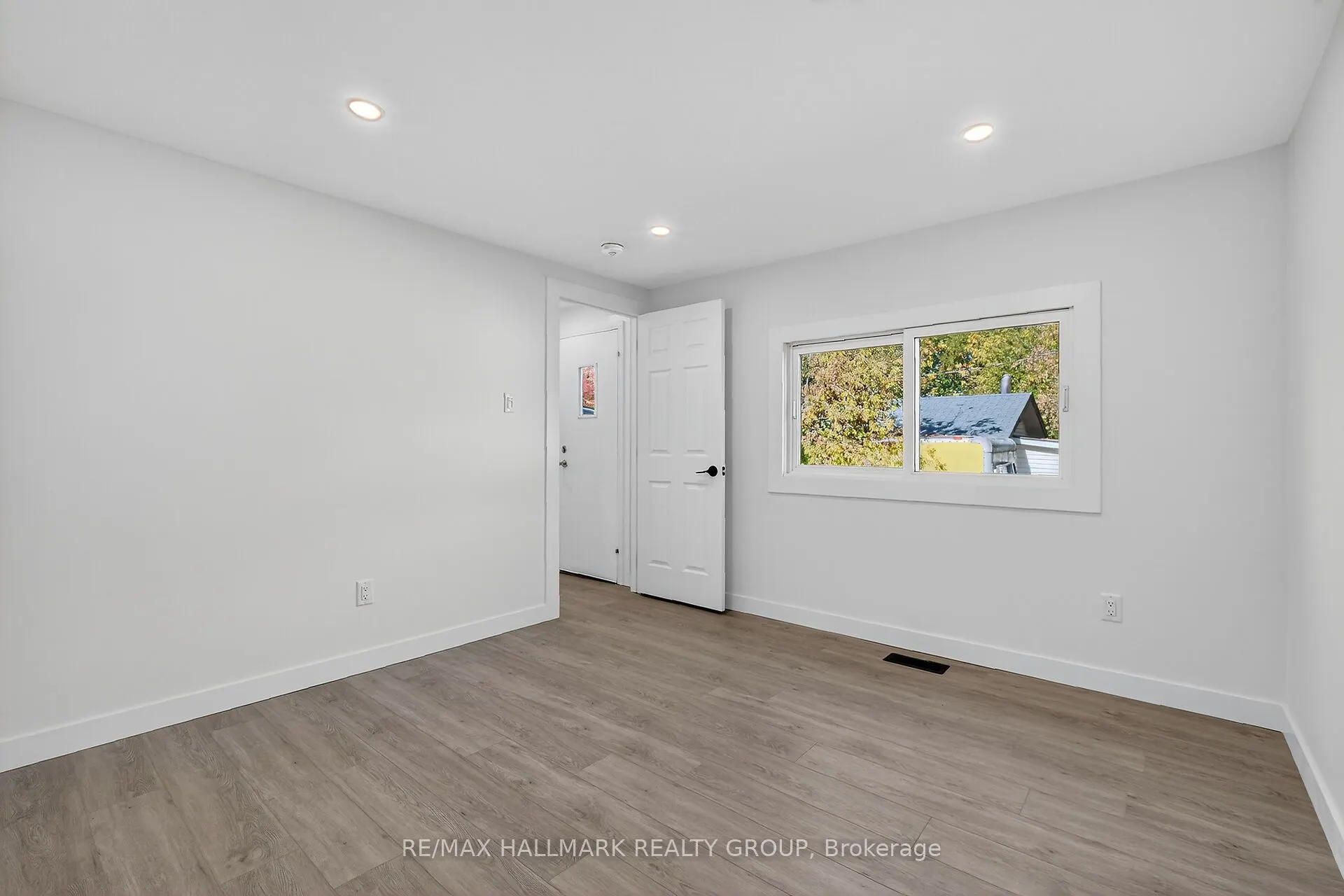 3535 St. Joseph Boulevard, #68