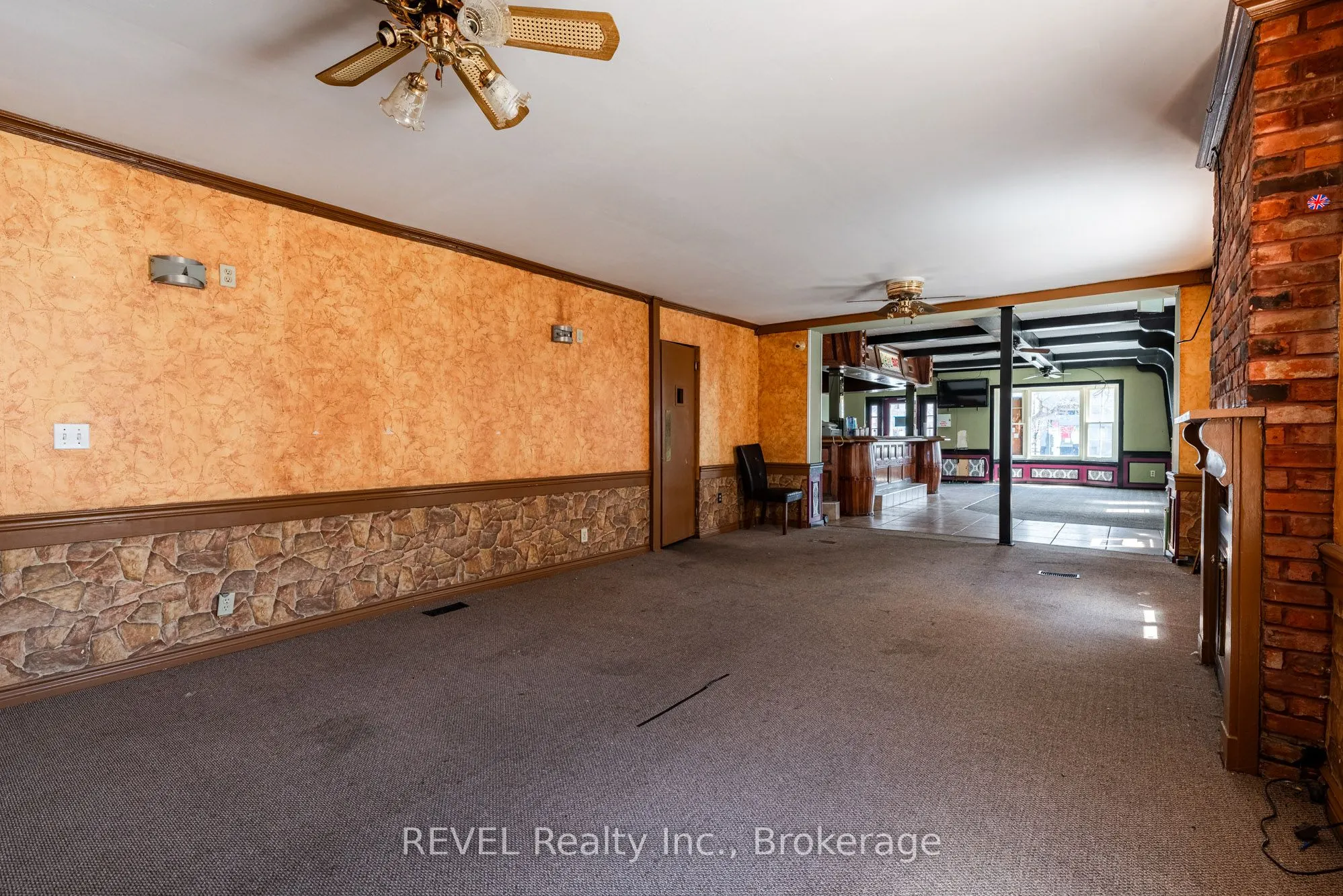 131 NIAGARA Street