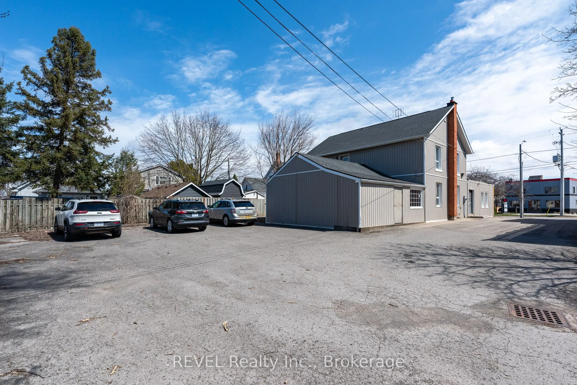 131 NIAGARA Street