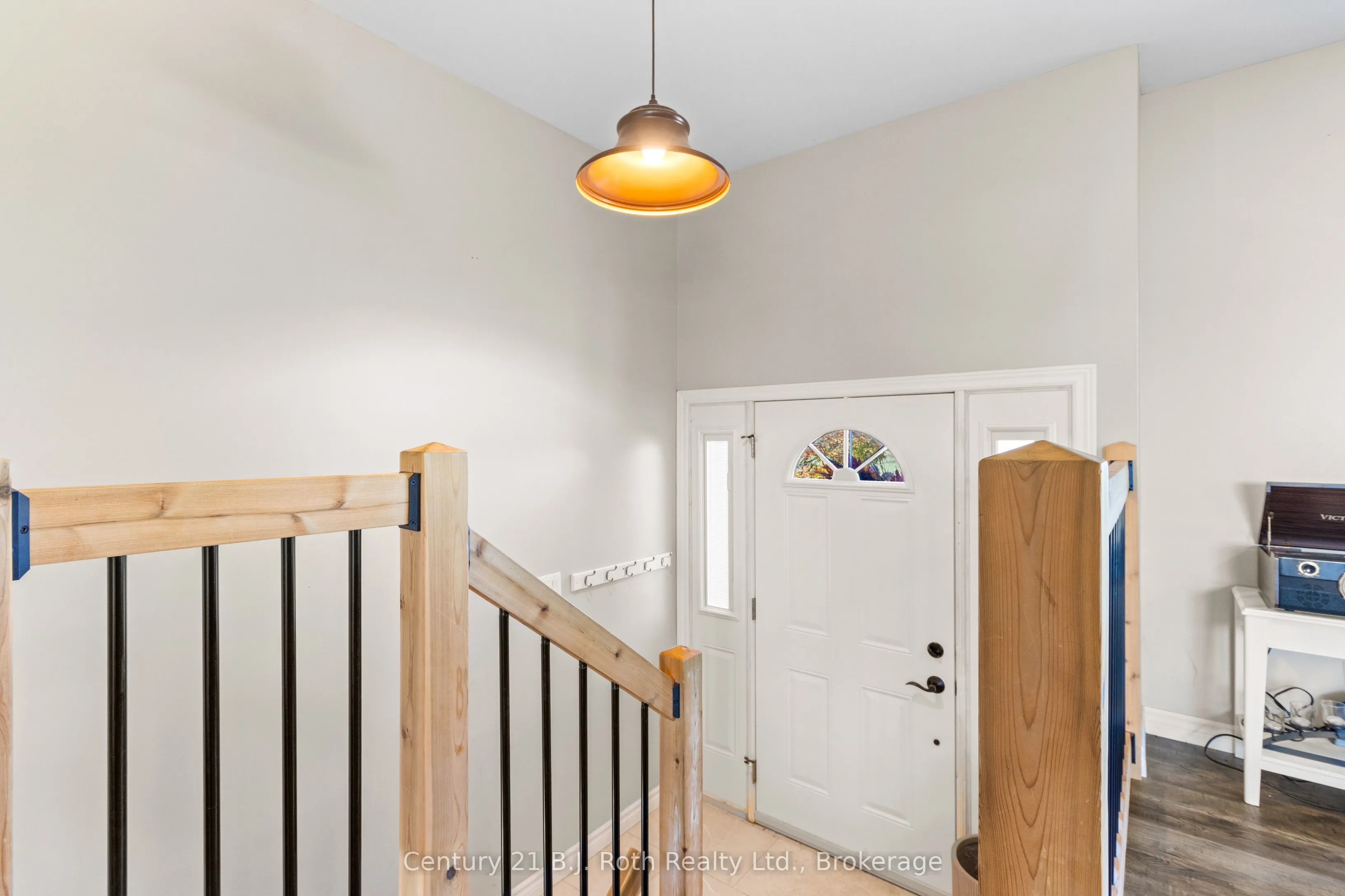 21388 GREY RD 16