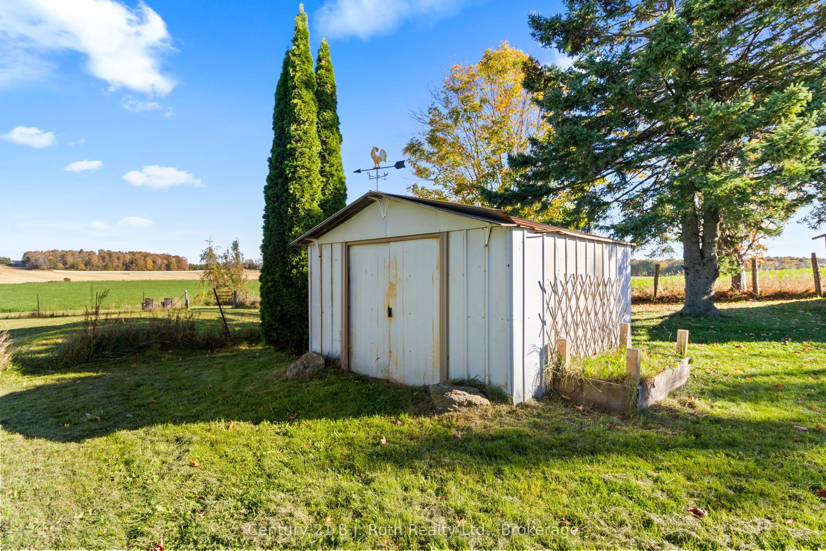 21388 GREY RD 16