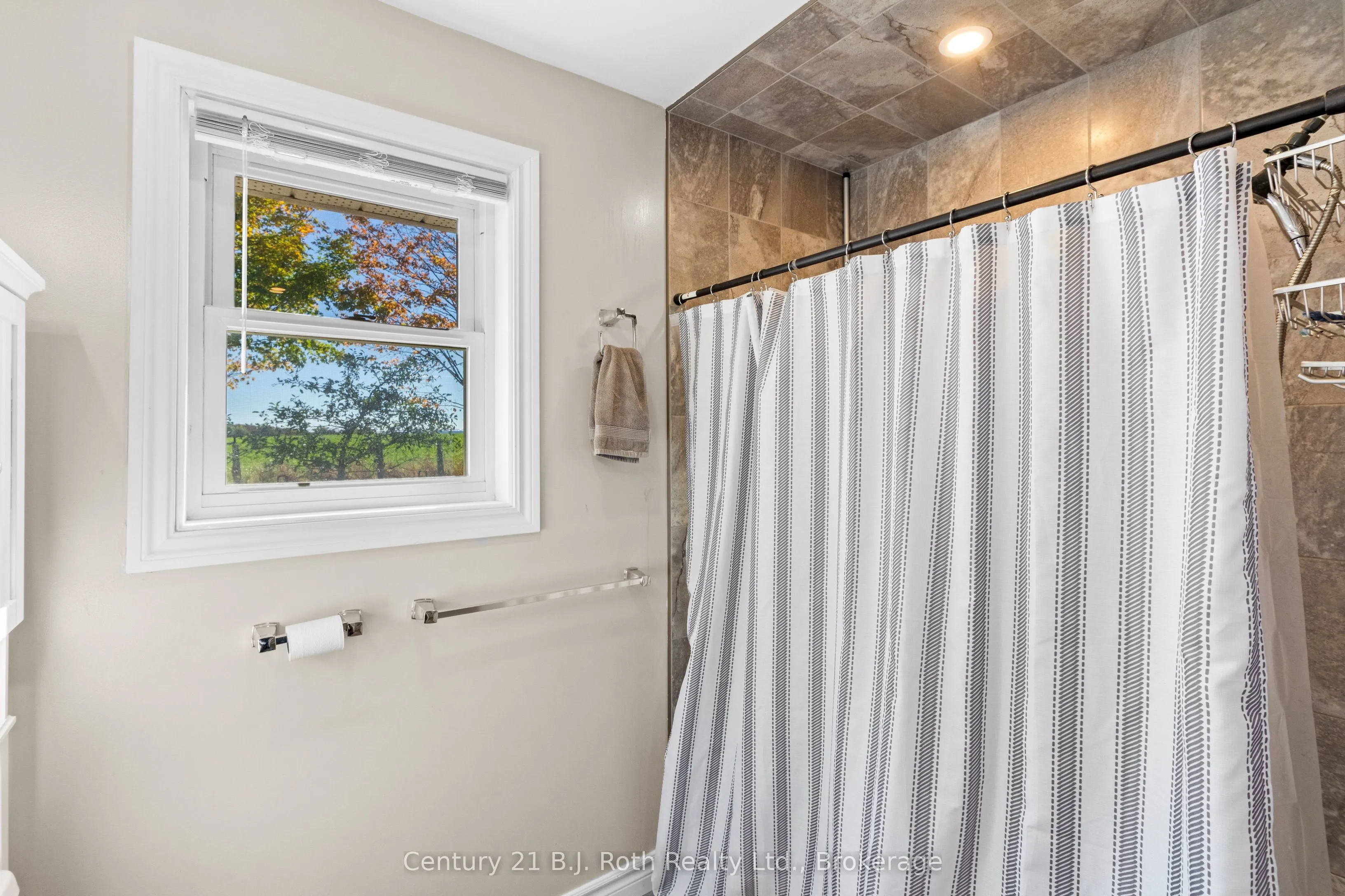 21388 GREY RD 16