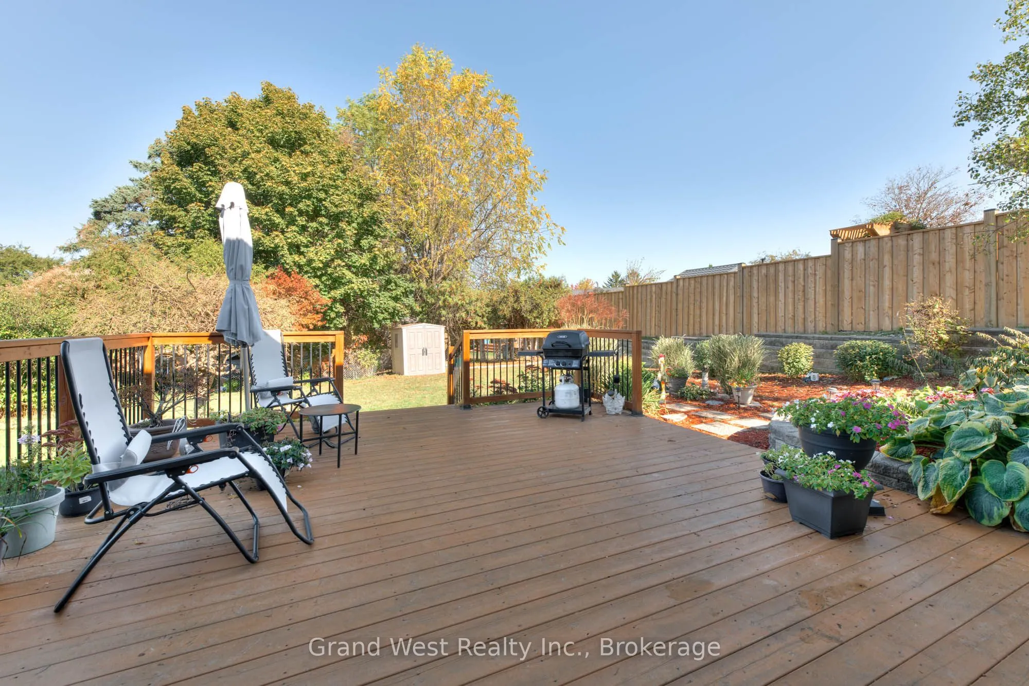933 Alice Street