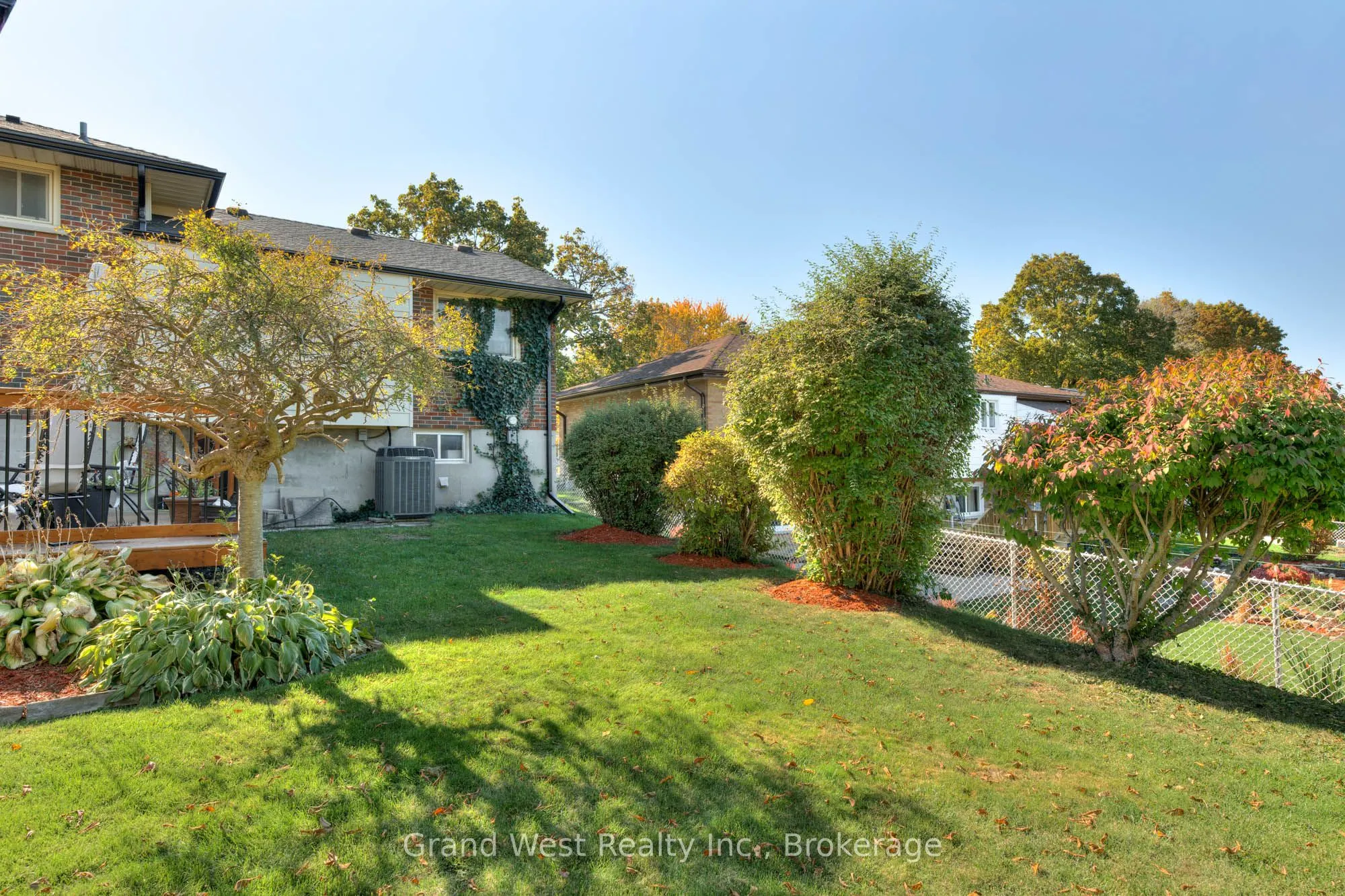 933 Alice Street