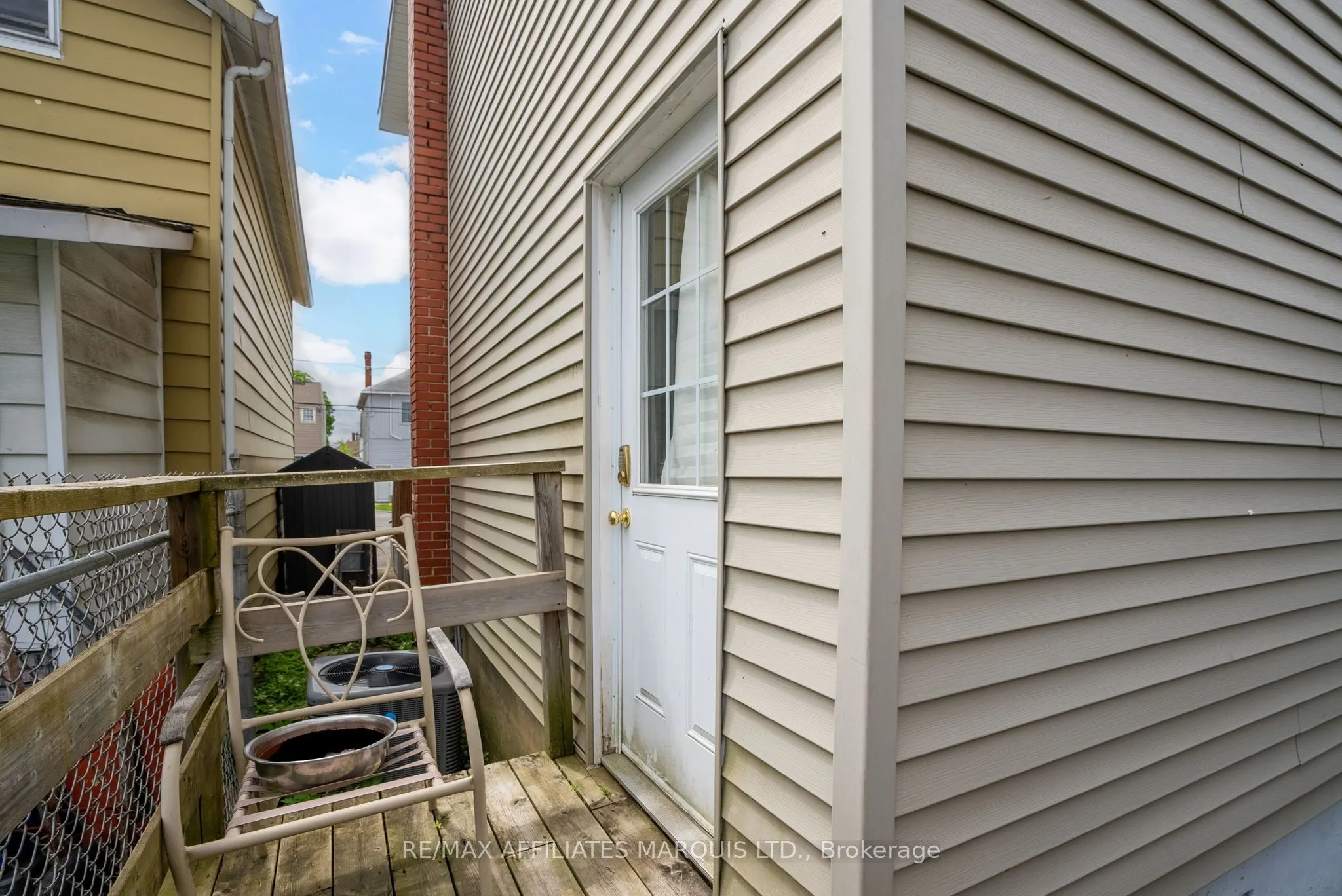 303 Guy Street