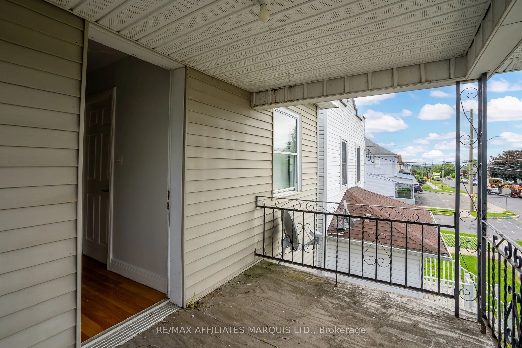 303 Guy Street