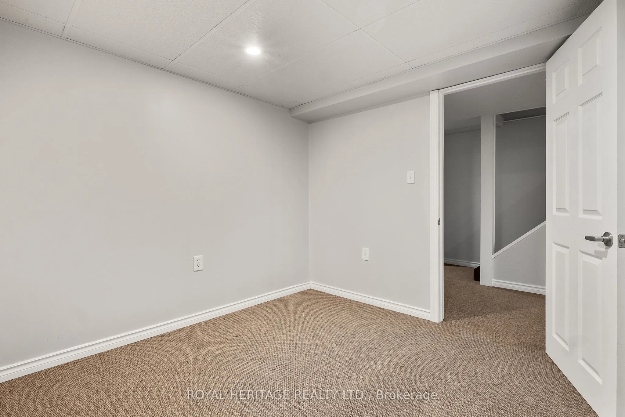 892 Fairbanks Road