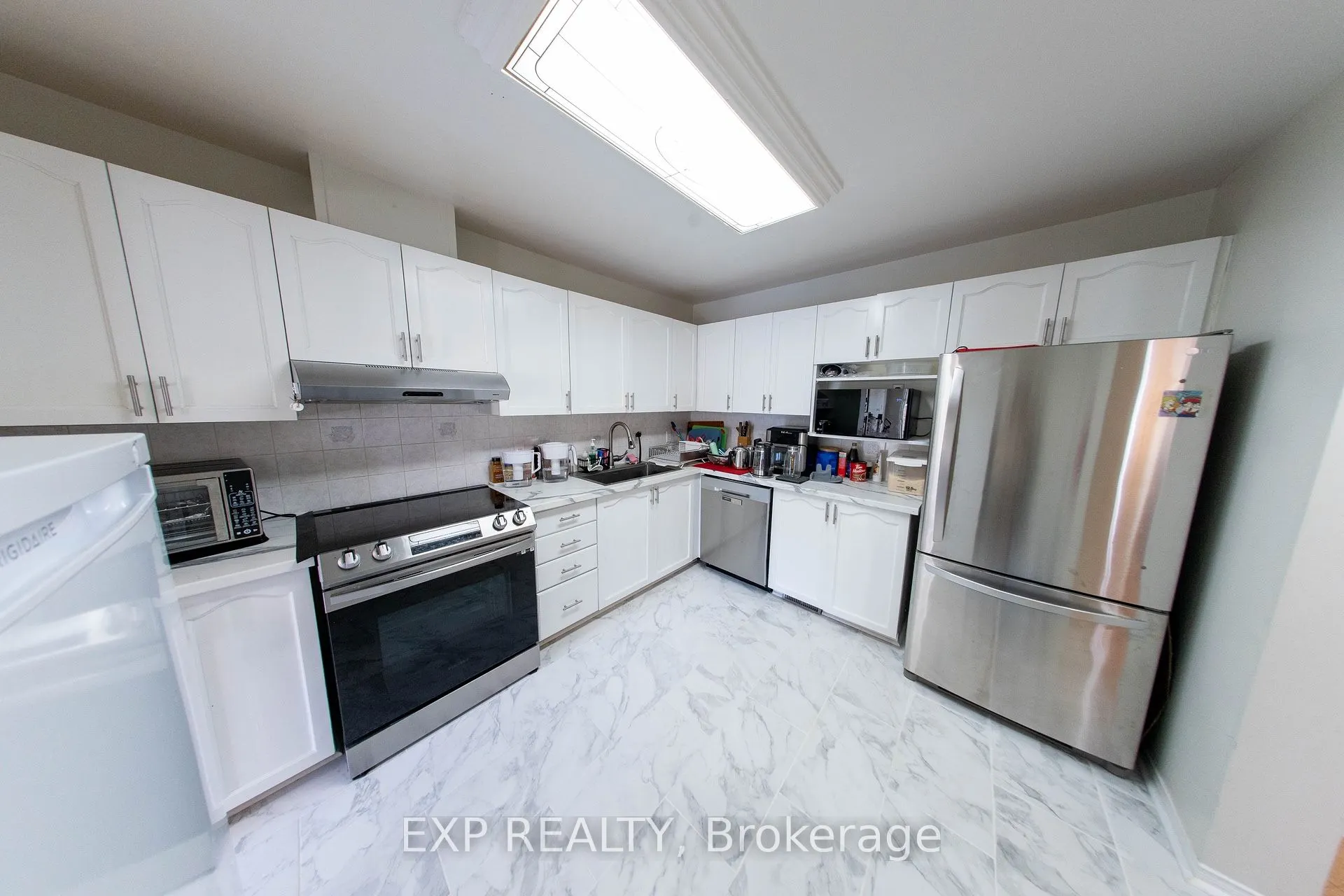54 Sheppard's Glen Avenue