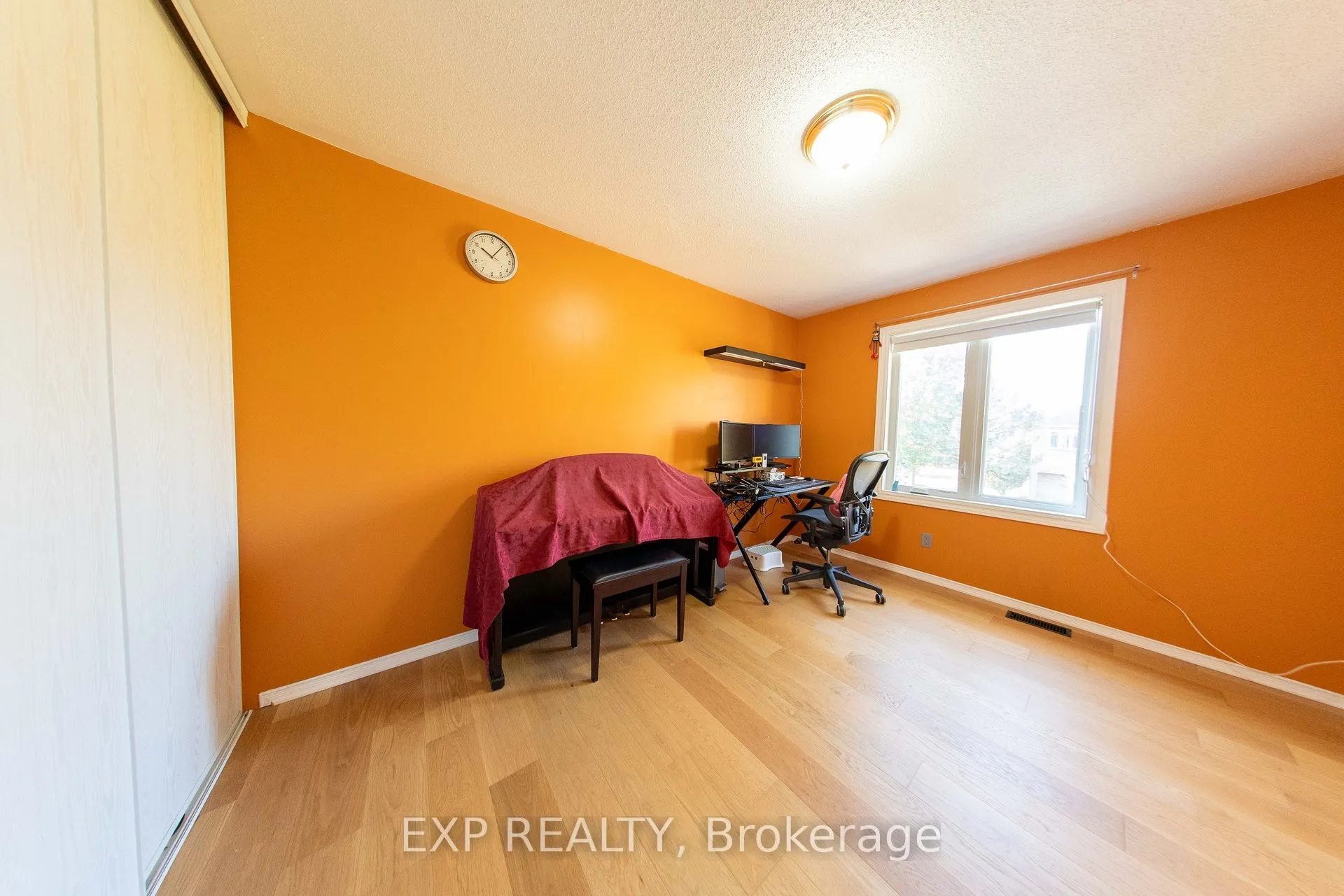 54 Sheppard's Glen Avenue