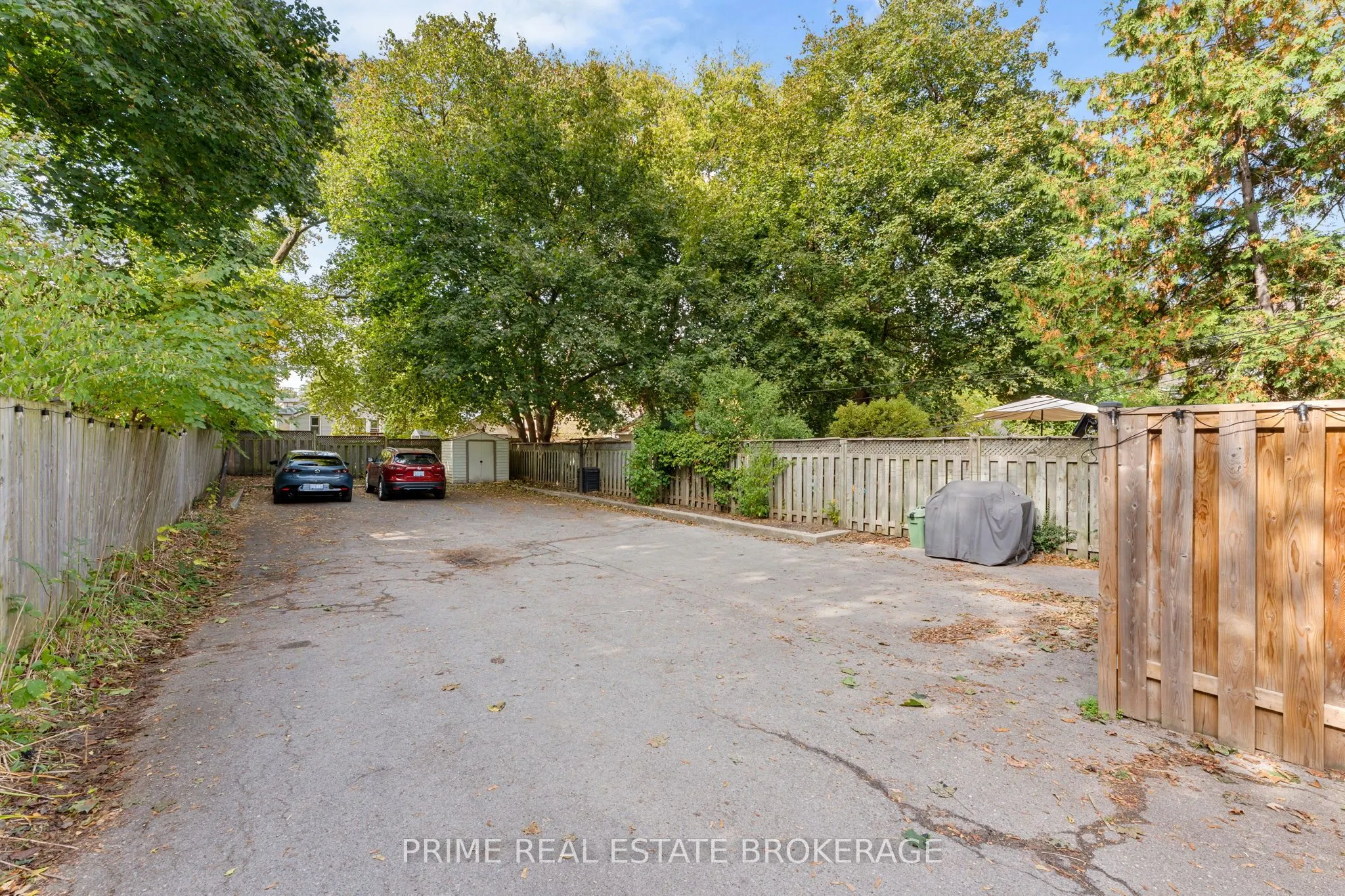 583 Maitland Street
