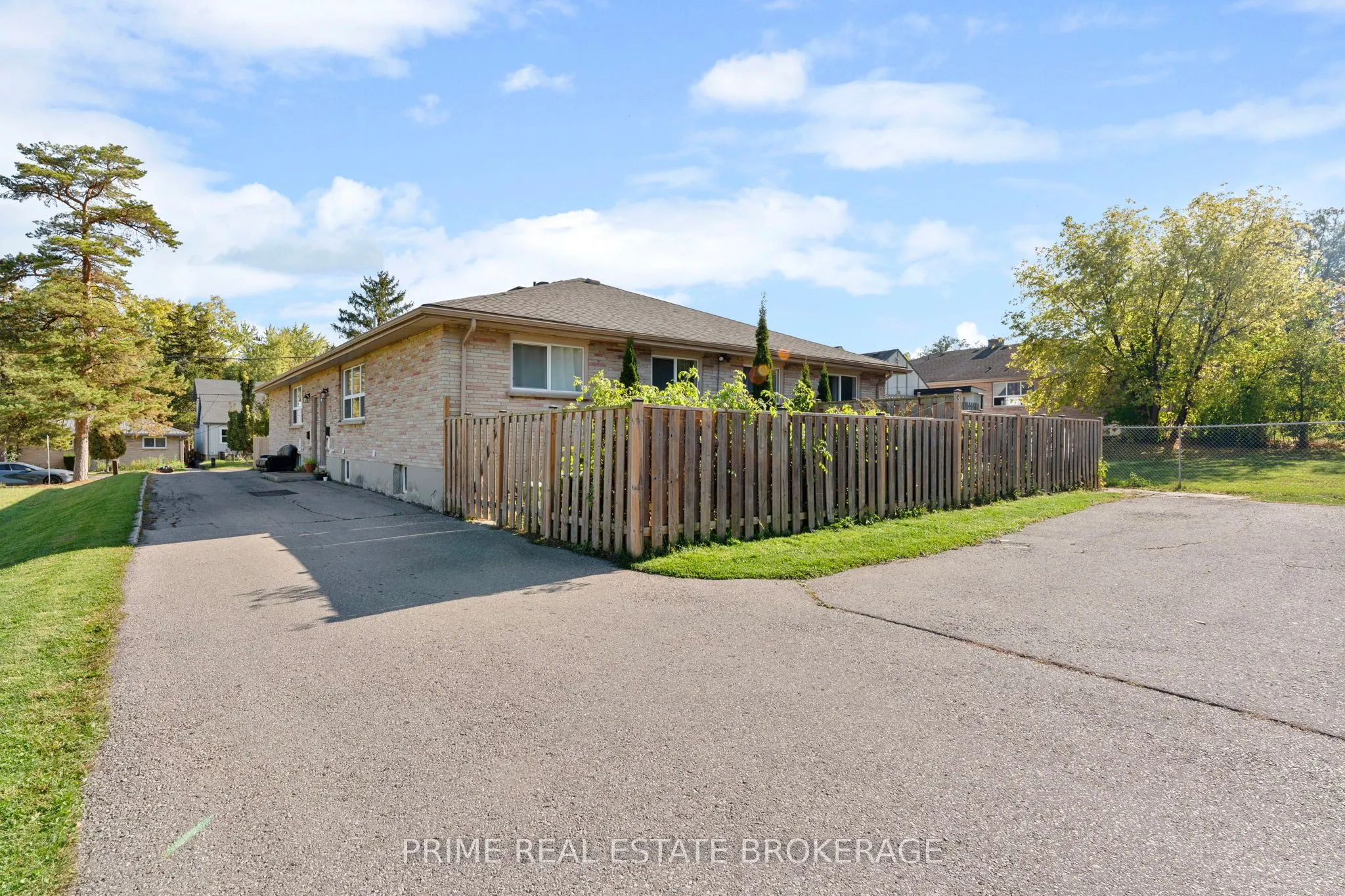 231 Greenwood Avenue