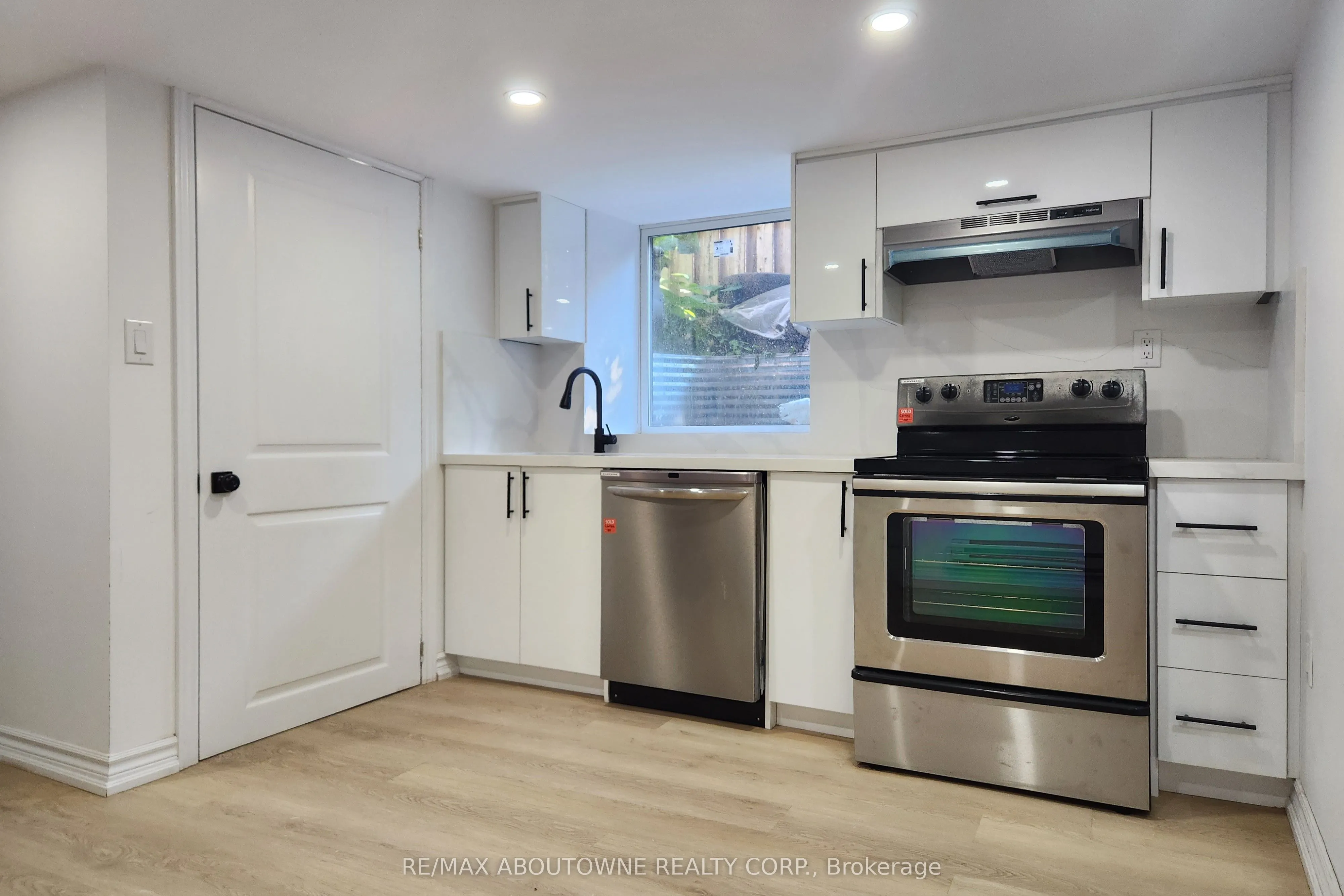 177 Chatham Street, #lower 2