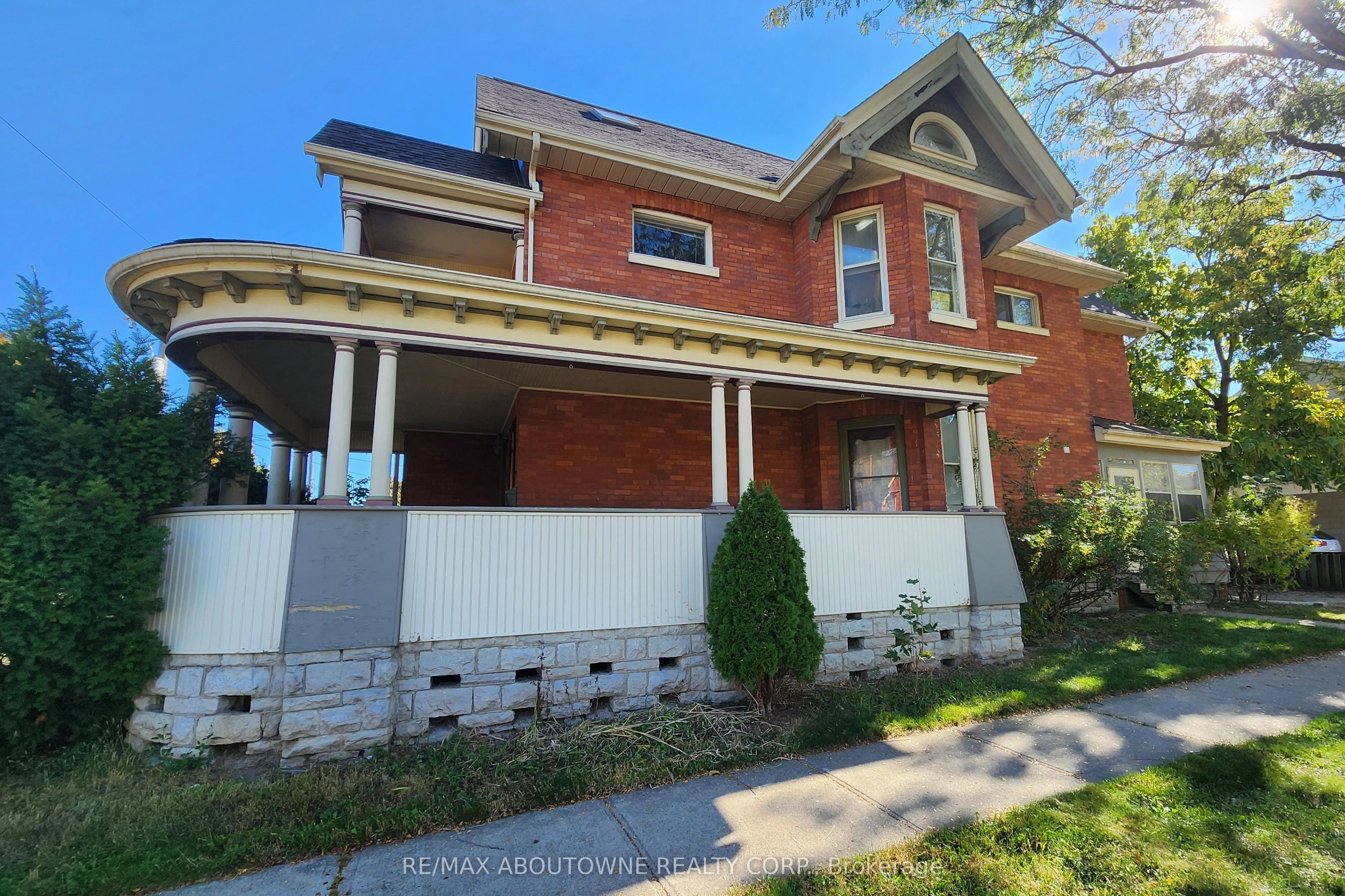 177 Chatham Street, #lower 2