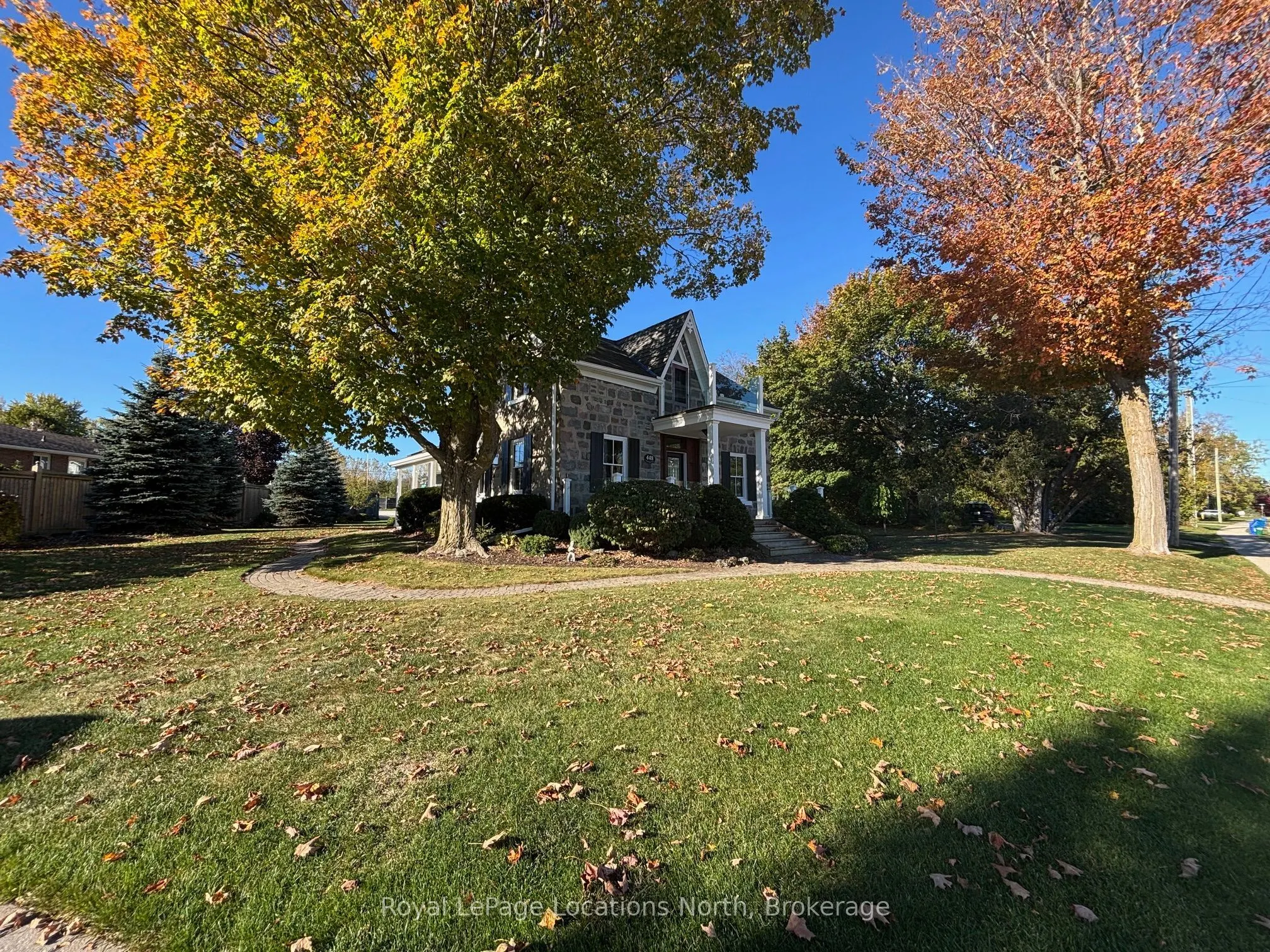 448 Grandview Drive