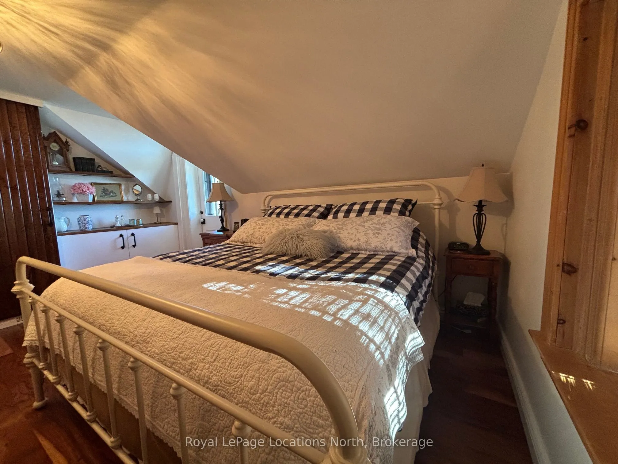 448 Grandview Drive