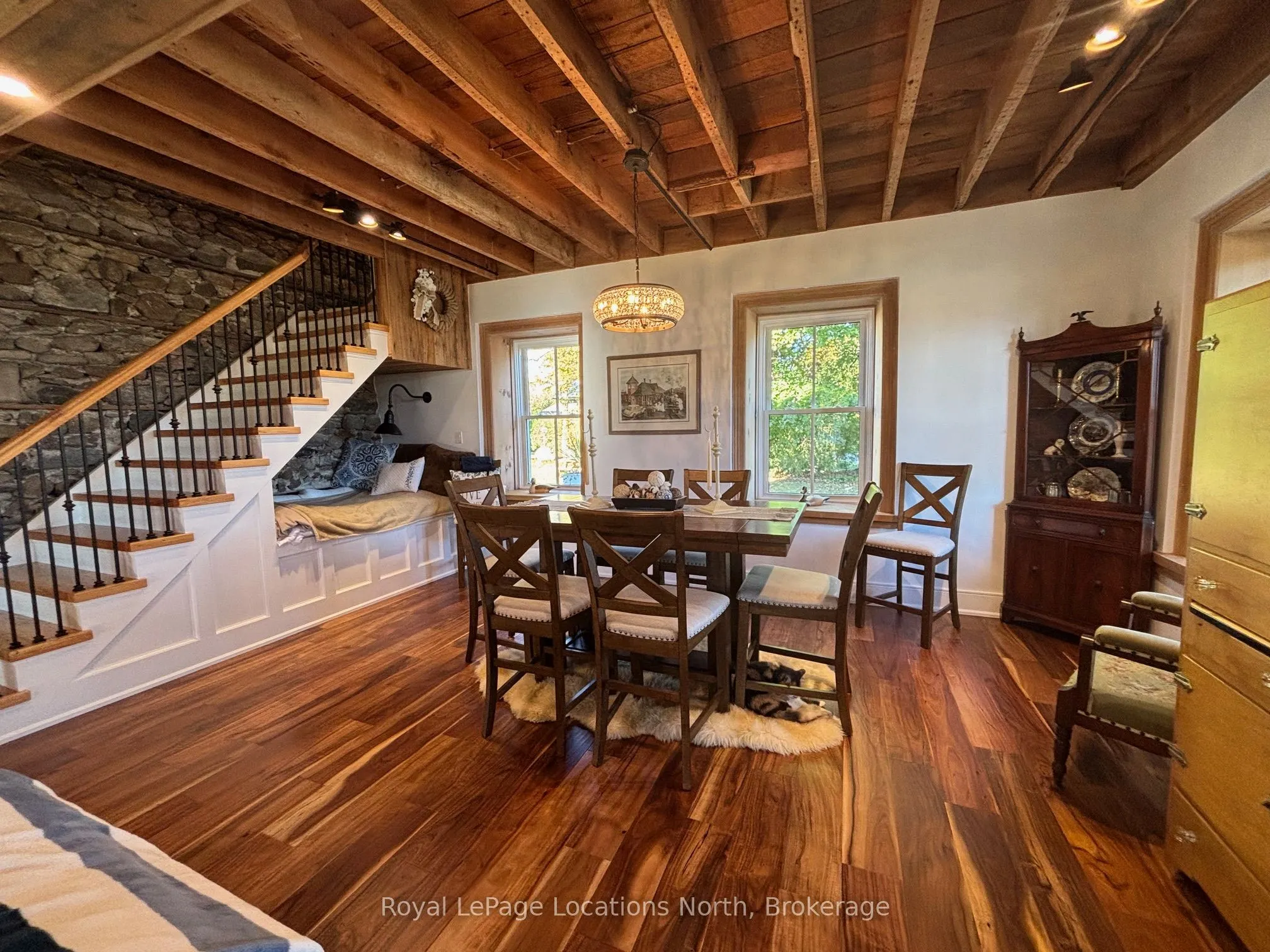 448 Grandview Drive