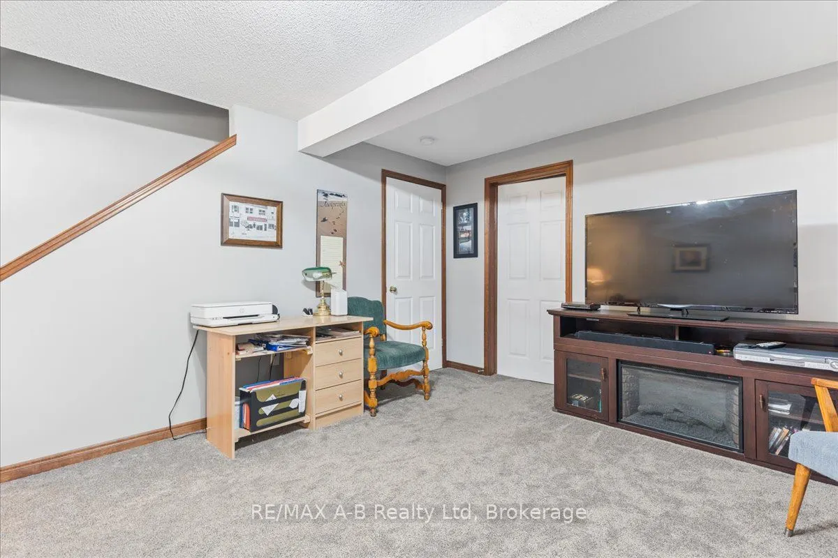 20 Southvale Road, #27