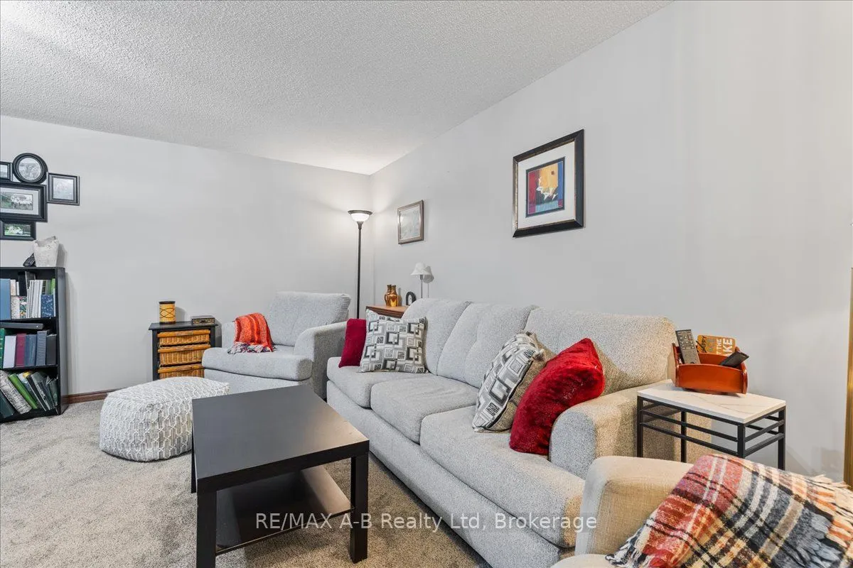 20 Southvale Road, #27
