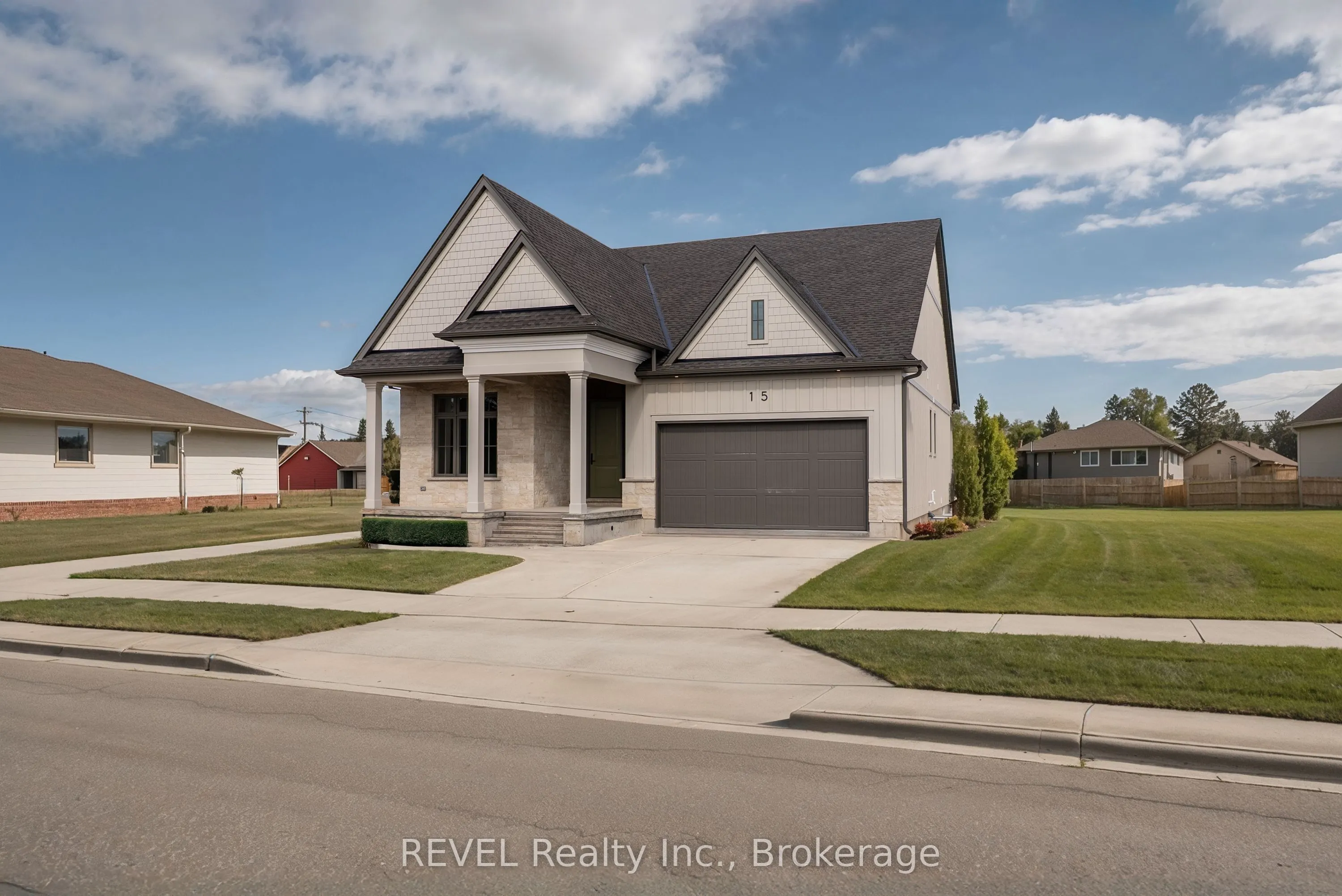 15 Oakley Drive