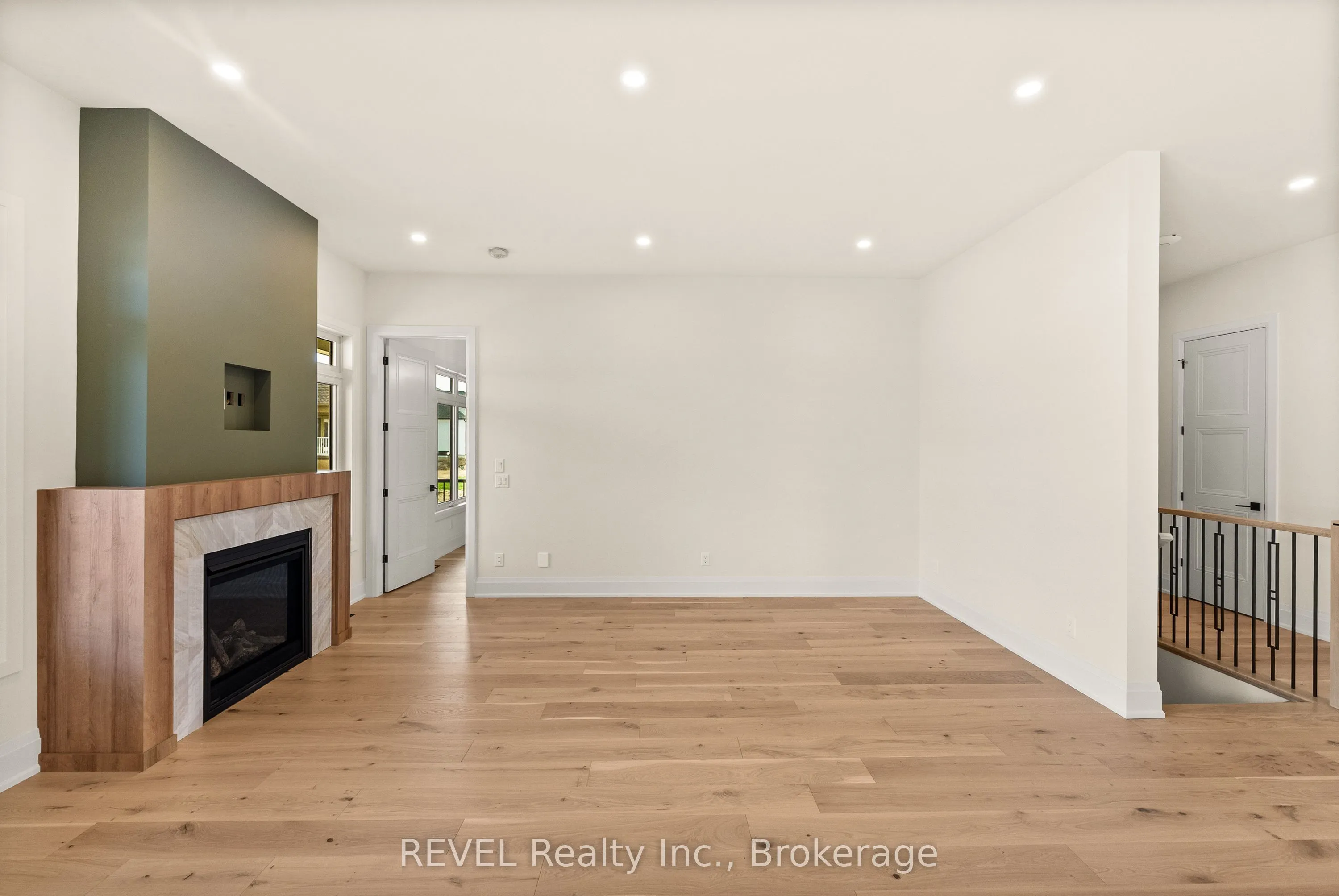 15 Oakley Drive