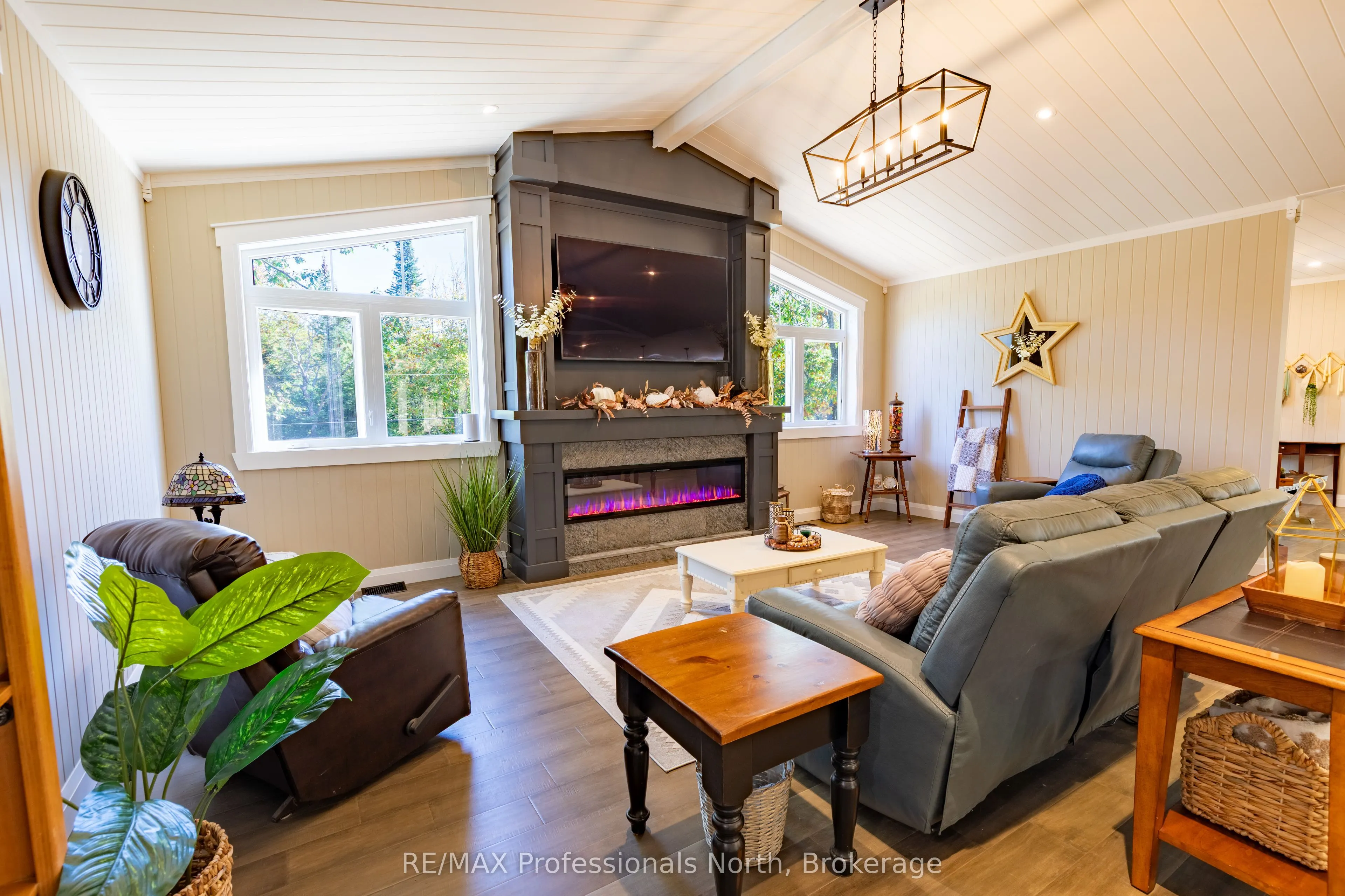 1203 Burlmarie Road
