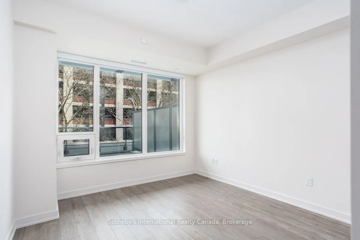 212 King William Street, #308