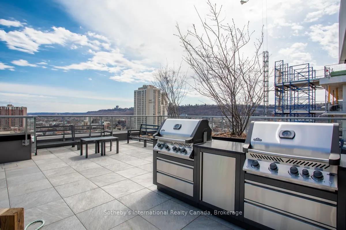 212 King William Street, #308